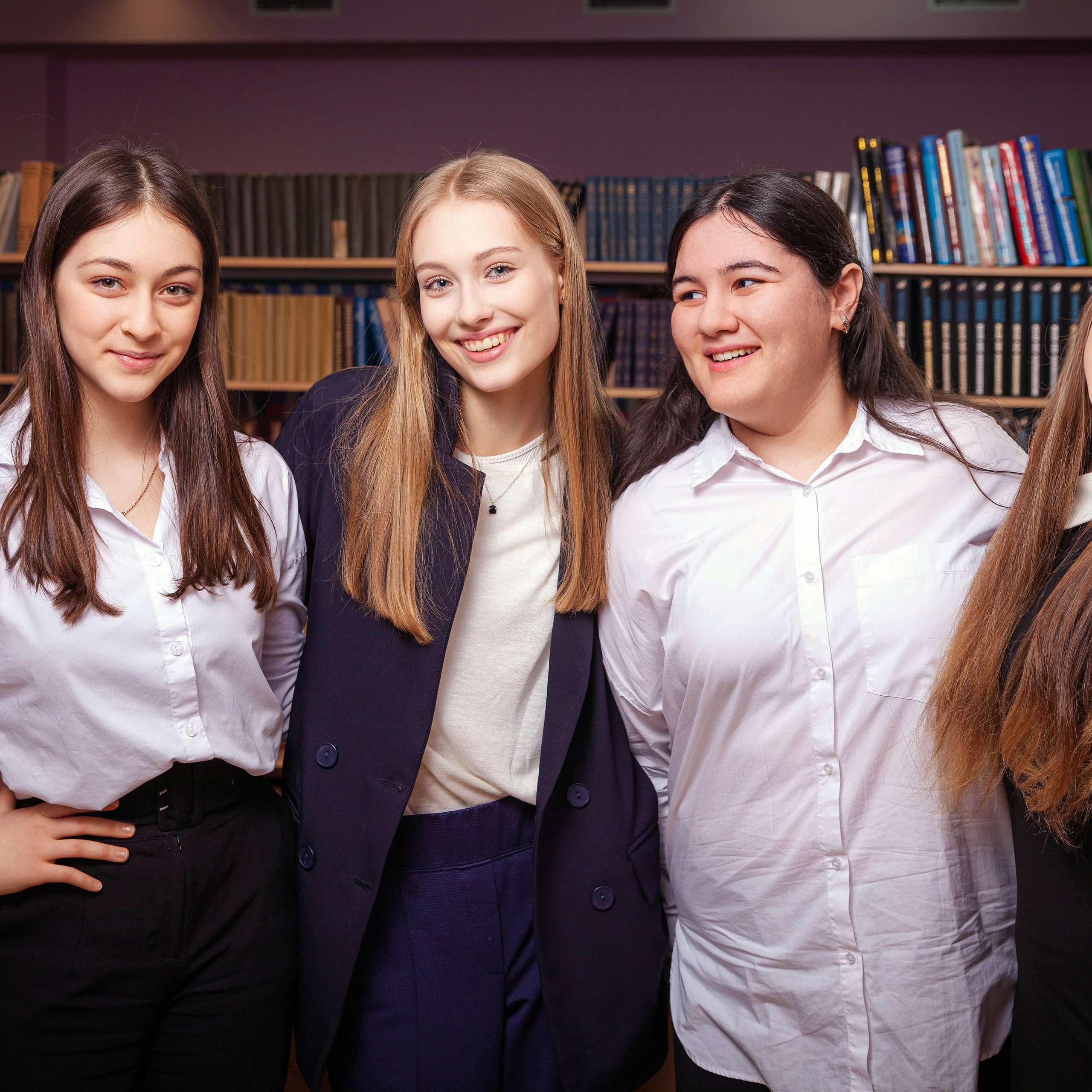 Альбом с фотографиями. Фотограф в Москве и Московской области Олег Подлесных