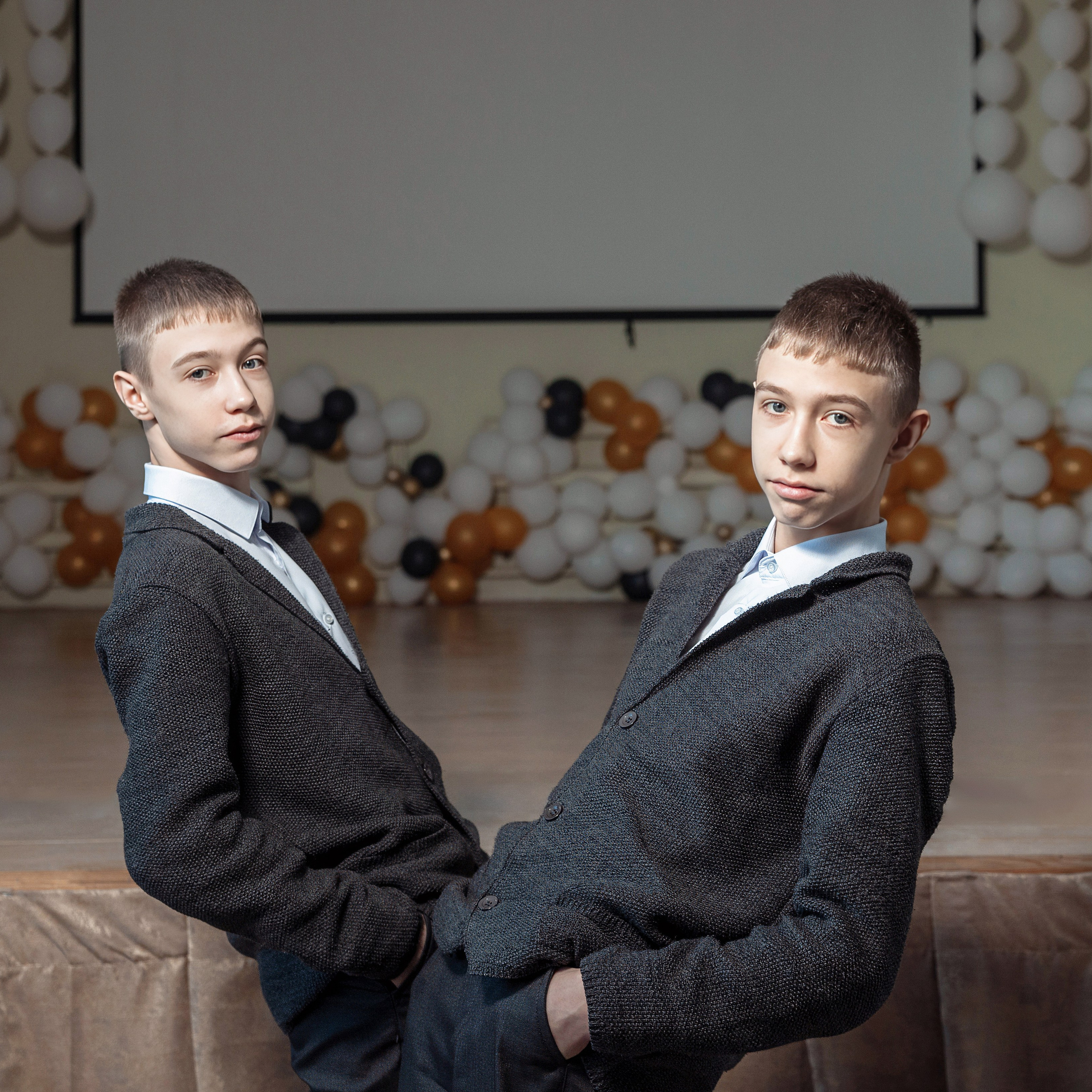 Групповые фотографии с друзьями в школе и детском саду неотъемлемая часть школьной жизни. Фотограф в Москве и Московской области Олег Подлесных