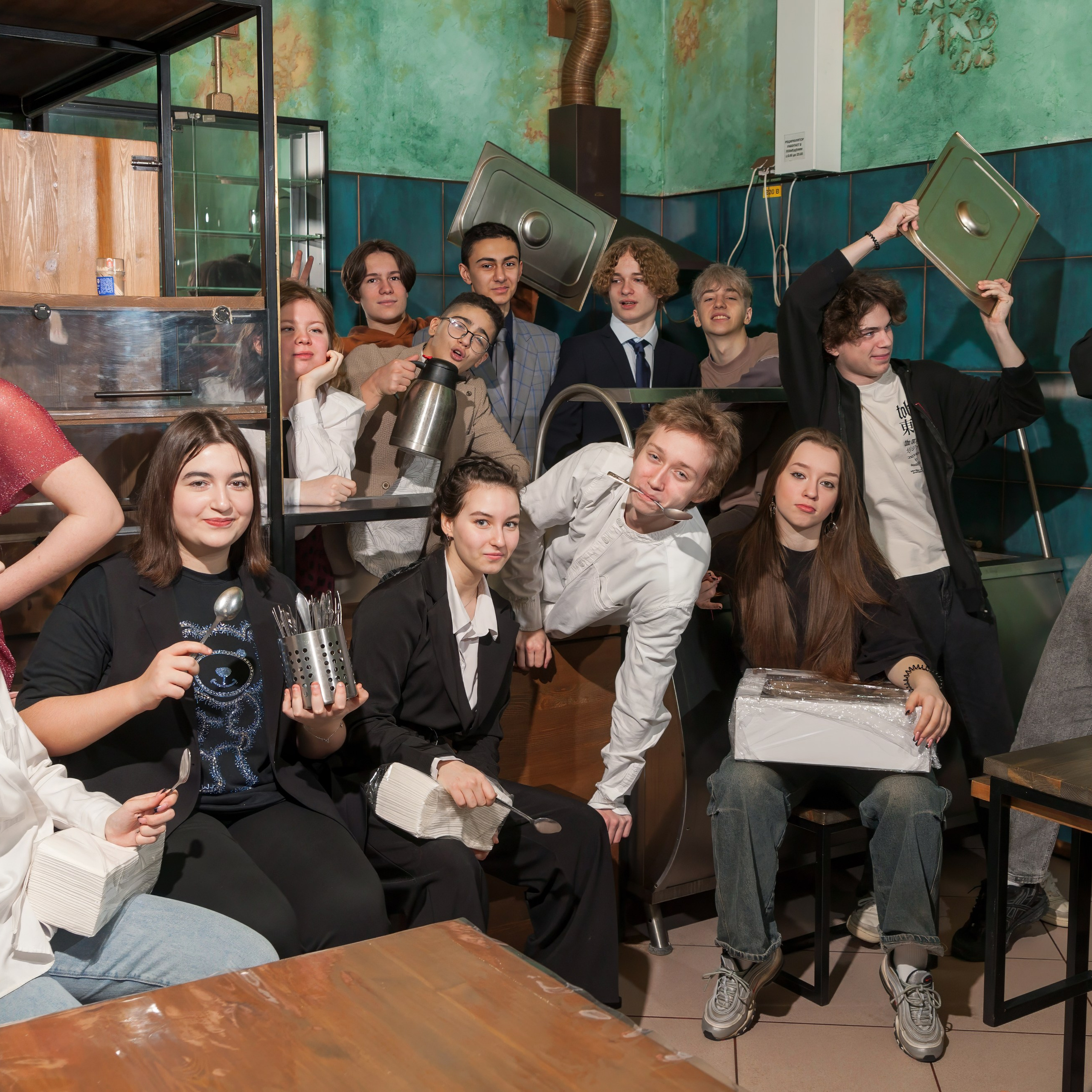 Групповые фотографии с друзьями в школе и детском саду неотъемлемая часть школьной жизни. Фотограф в Москве и Московской области Олег Подлесных