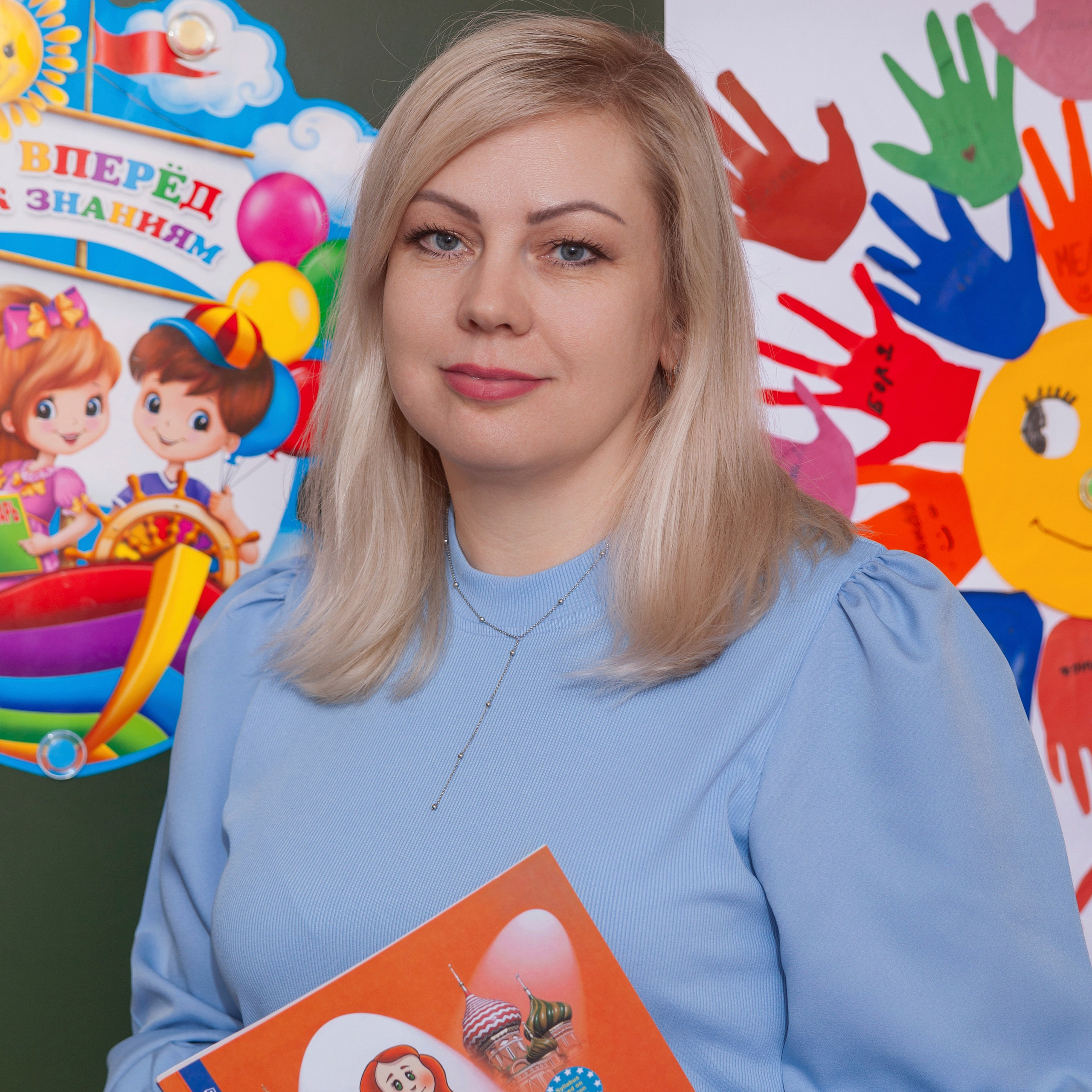 Примеры позирования учителей. Фотограф в Москве и Московской области Олег Подлесных