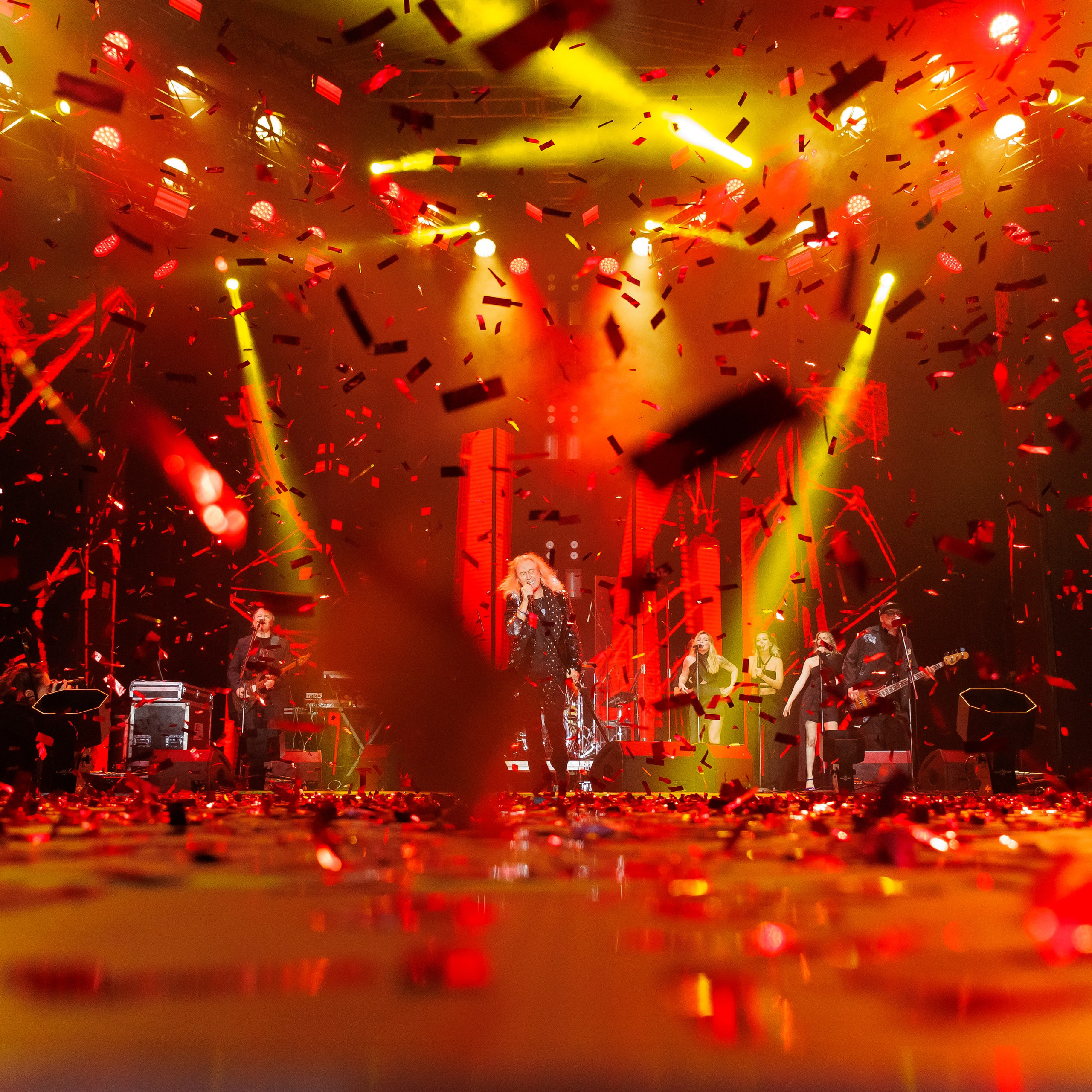 Александр Иванов и группа Рондо