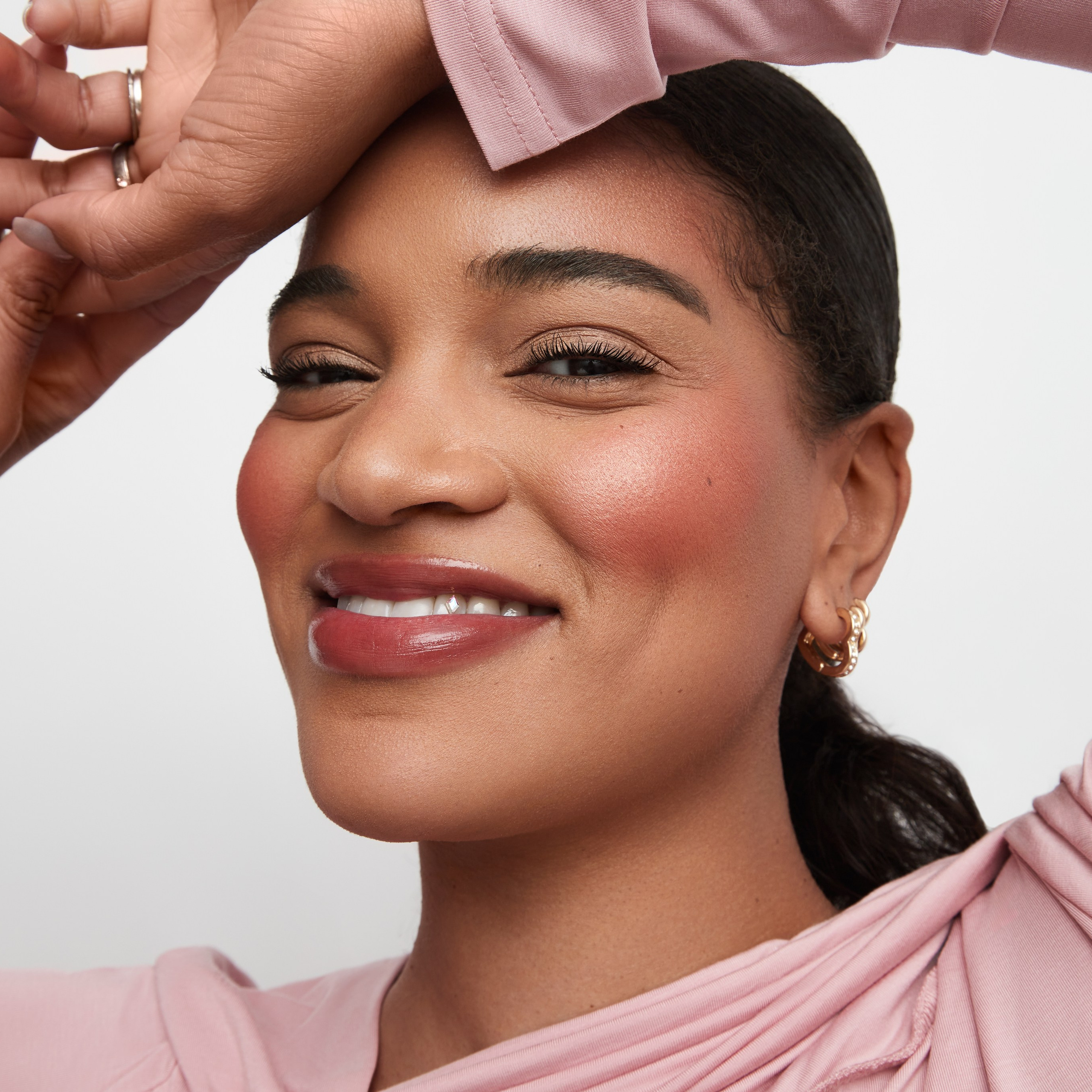 Devon Trunk for Rare Beauty. Hope_retouch