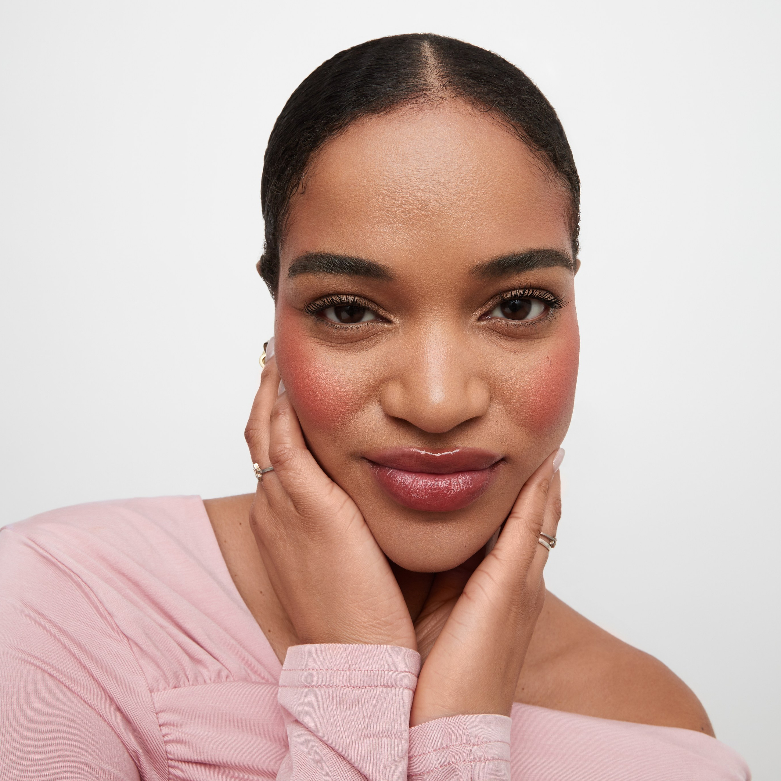 Devon Trunk for Rare Beauty. Hope_retouch