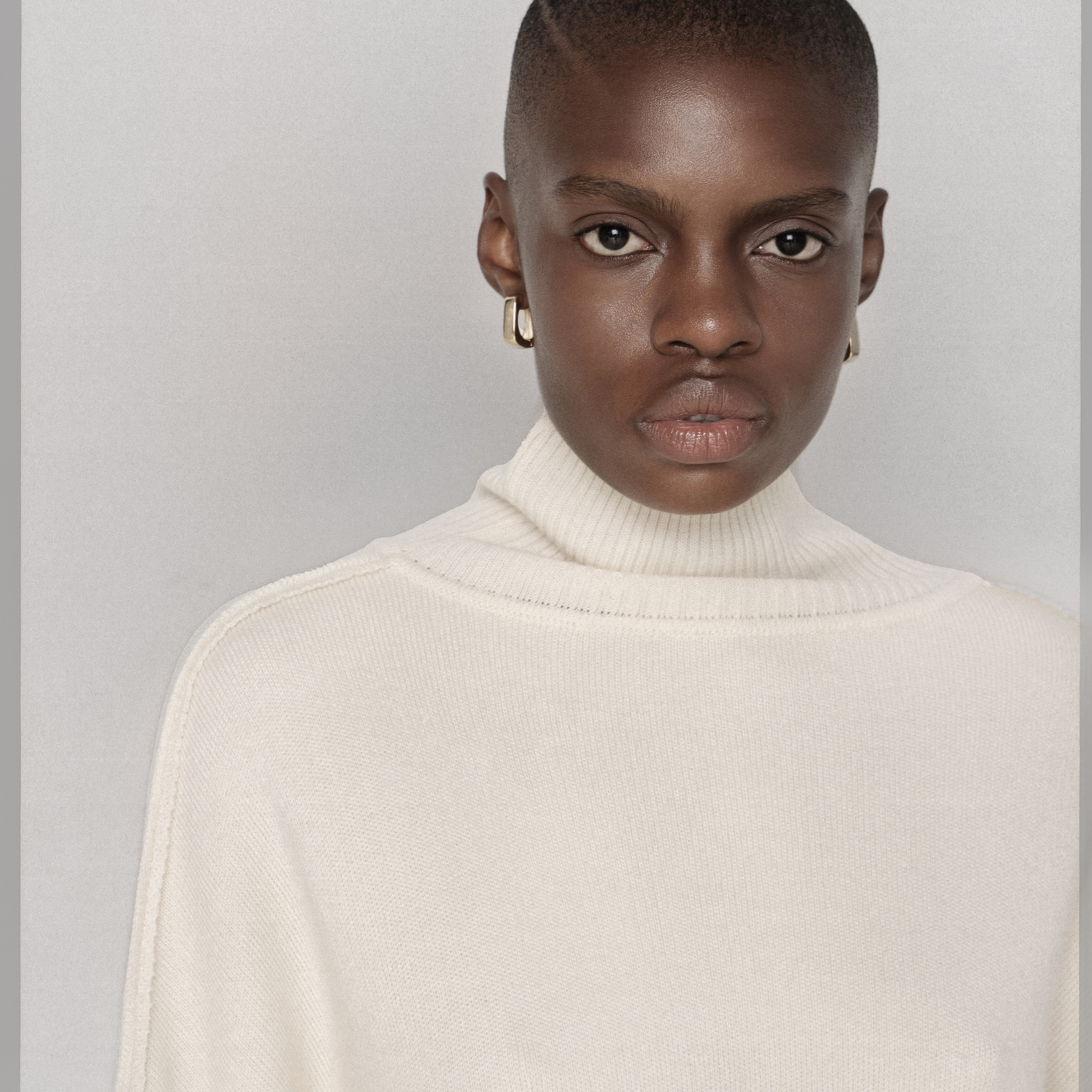 Brand style « MATÜ» knitwear. Hope_retouch