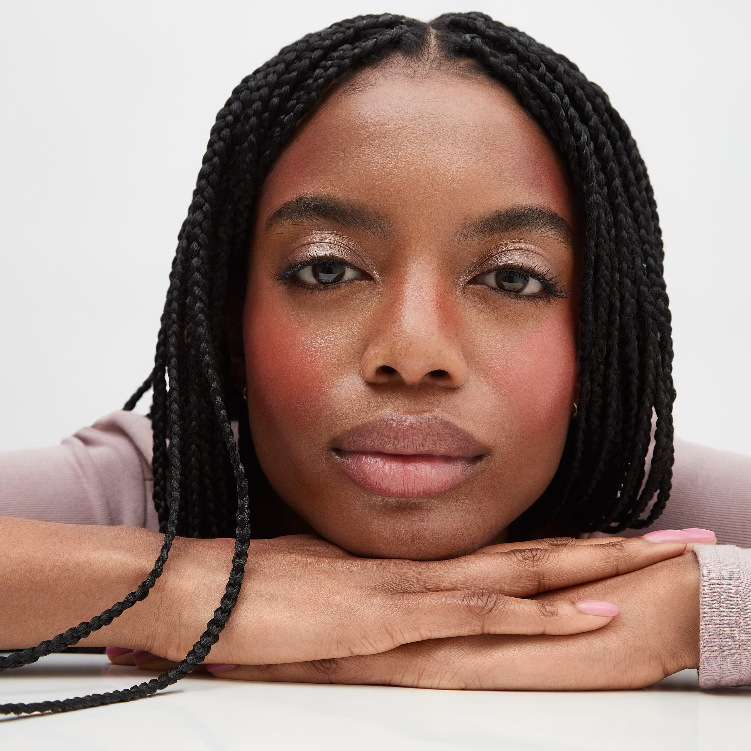 Devon Trunk for Rare Beauty. Hope_retouch