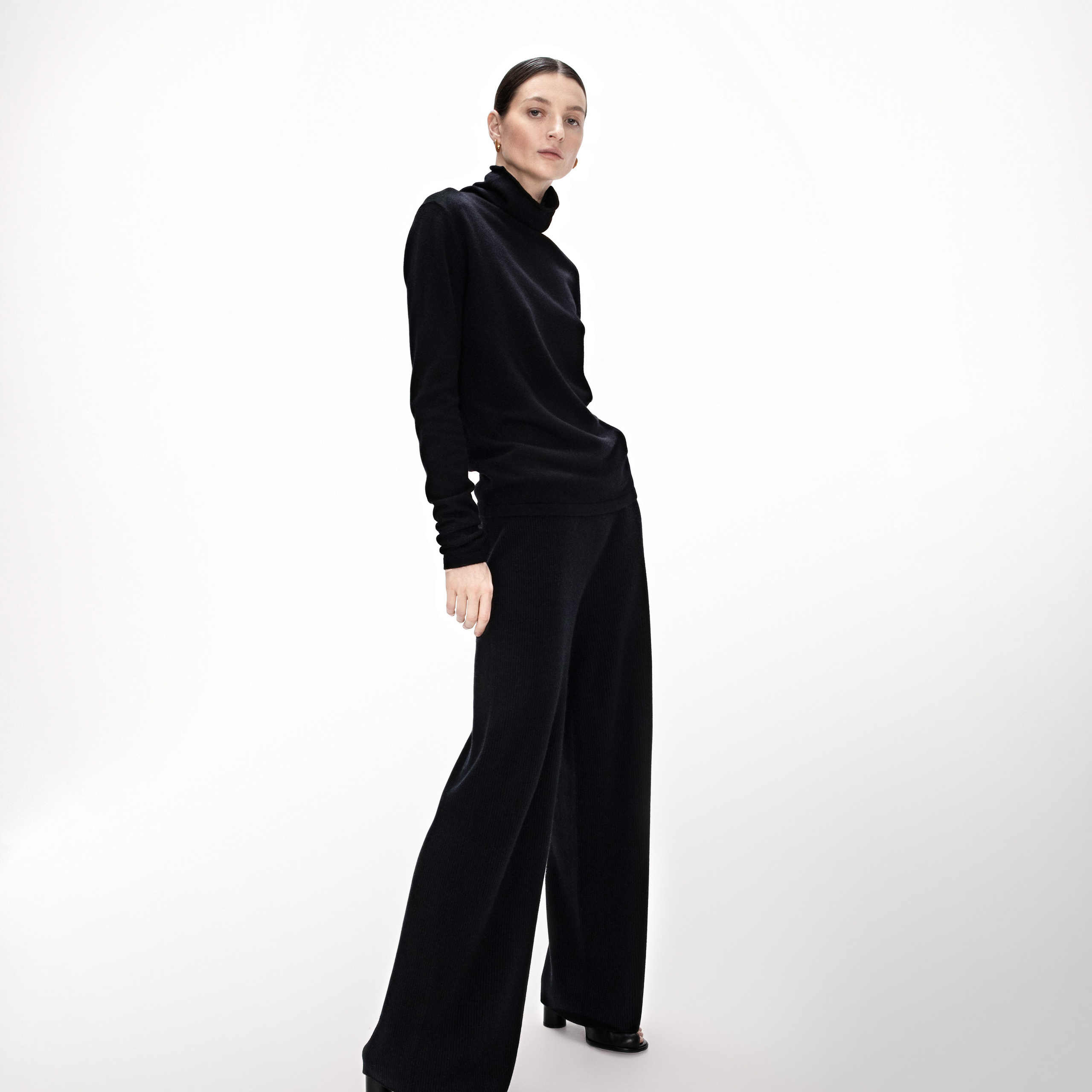 LOOKBOOK. Hope_retouch