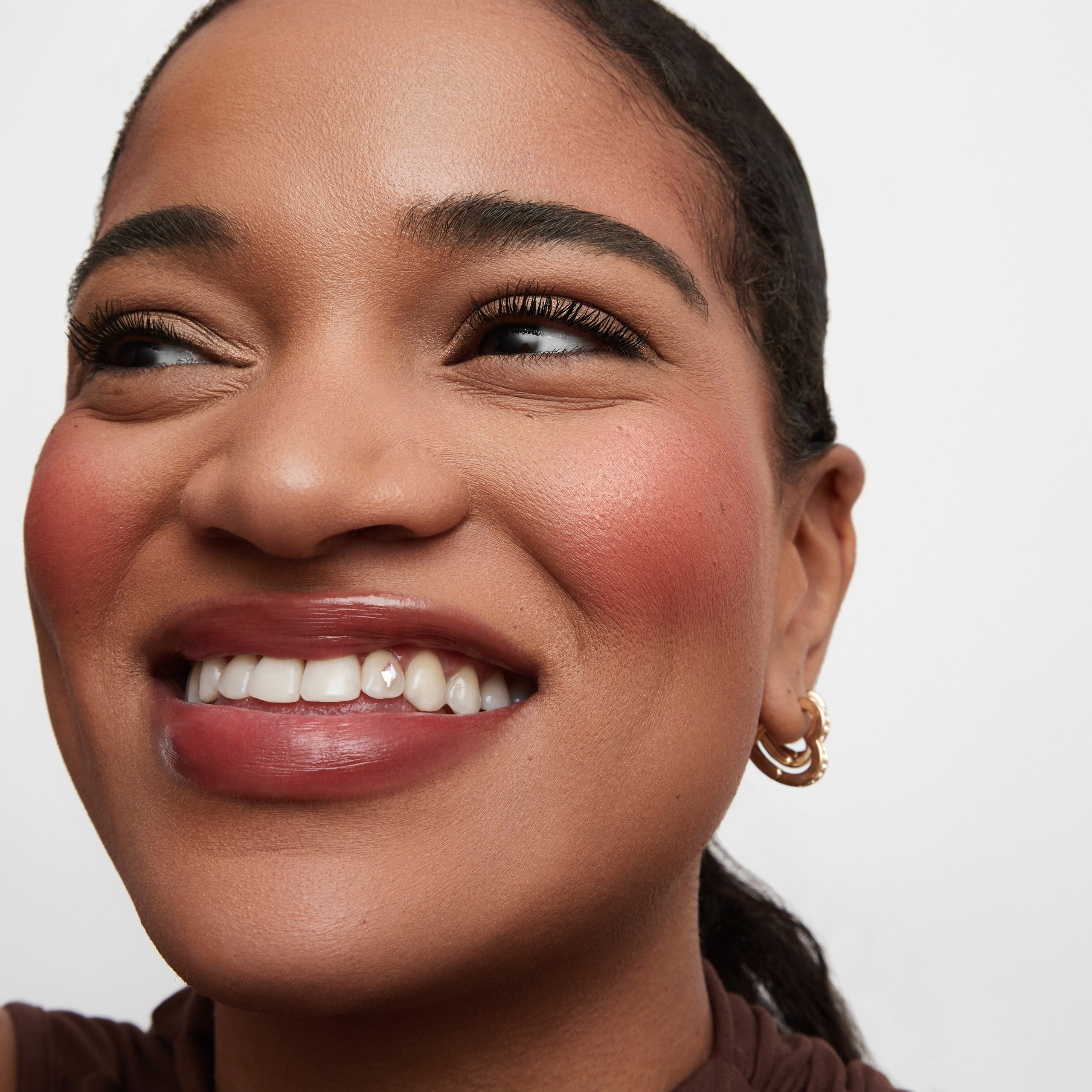 Devon Trunk for Rare Beauty. Hope_retouch