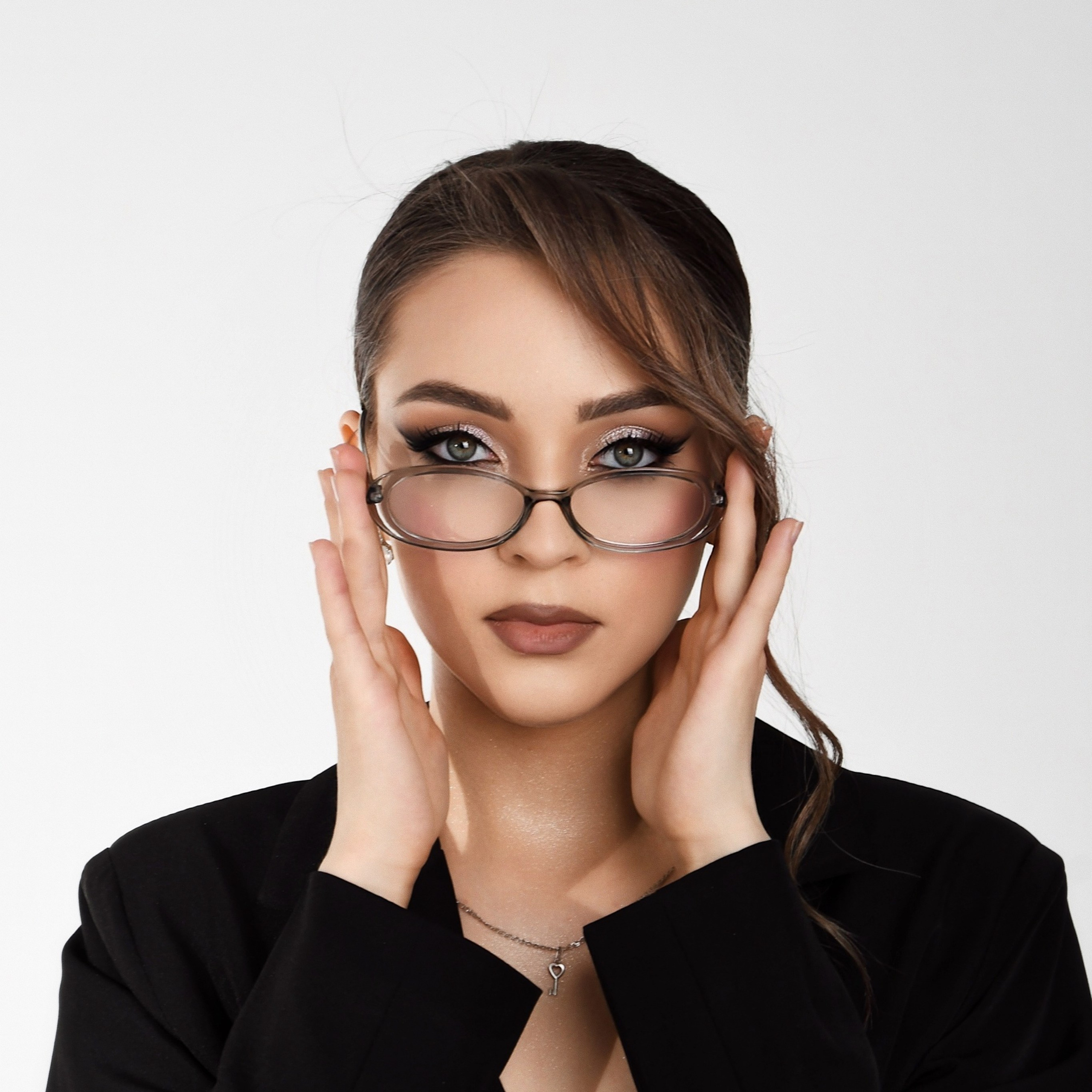 Алина