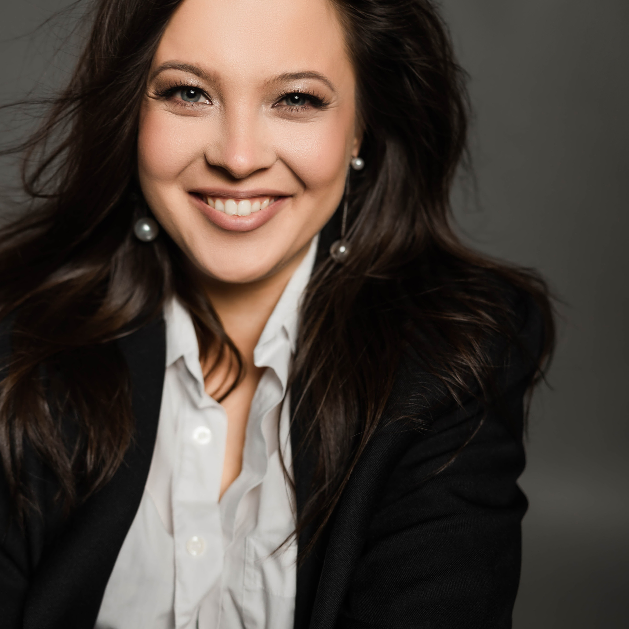 Даша. Студия 2022 г.