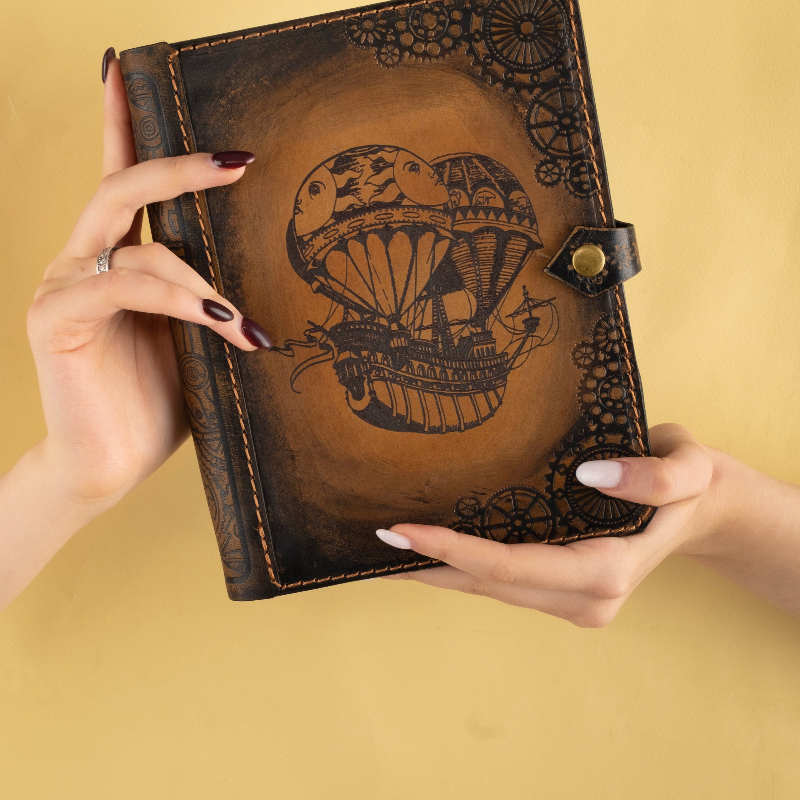 кожаный блокнот