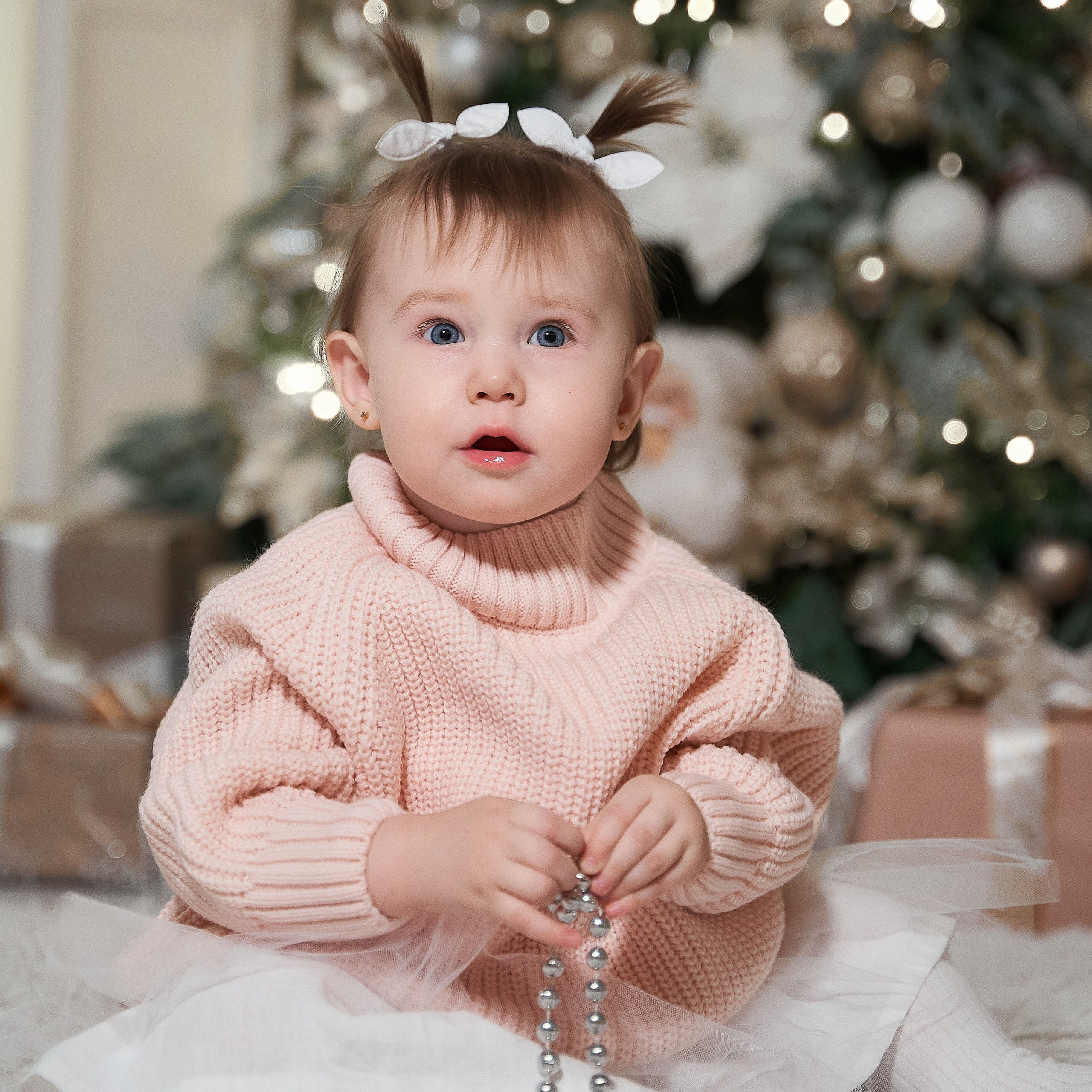 Александра и семья