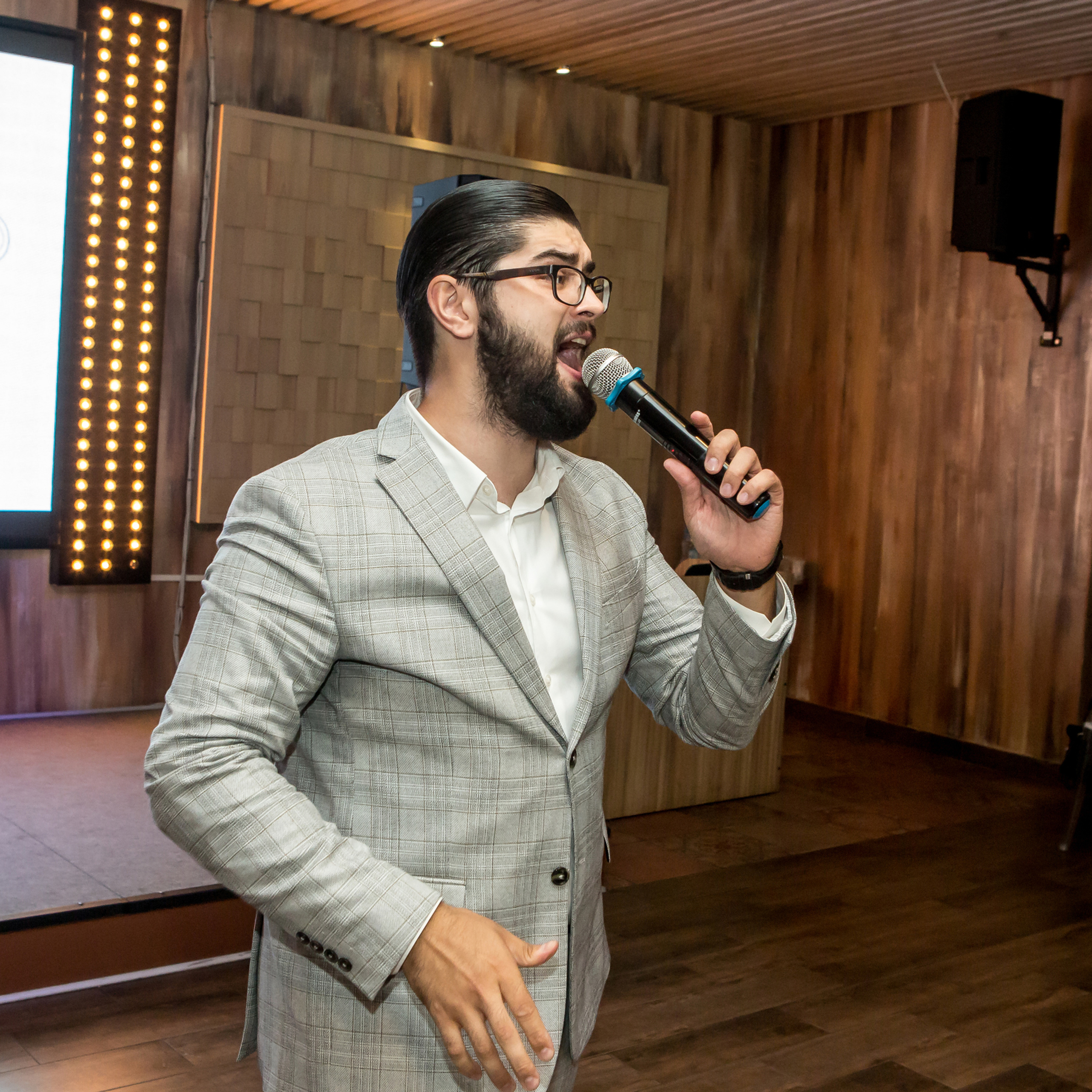 Отзывы. Ведущий мероприятий и праздников - Азат Гайсин