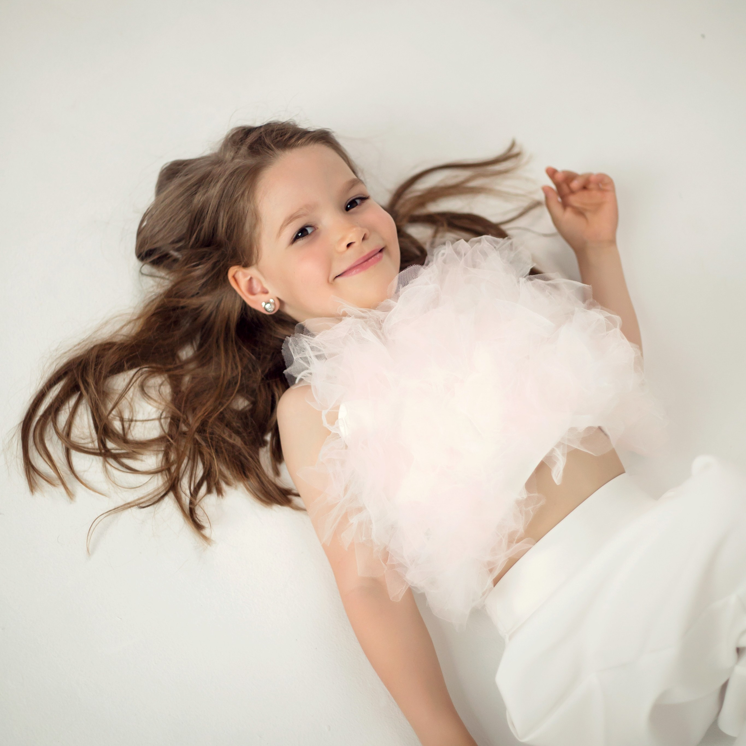 Яне шесть лет