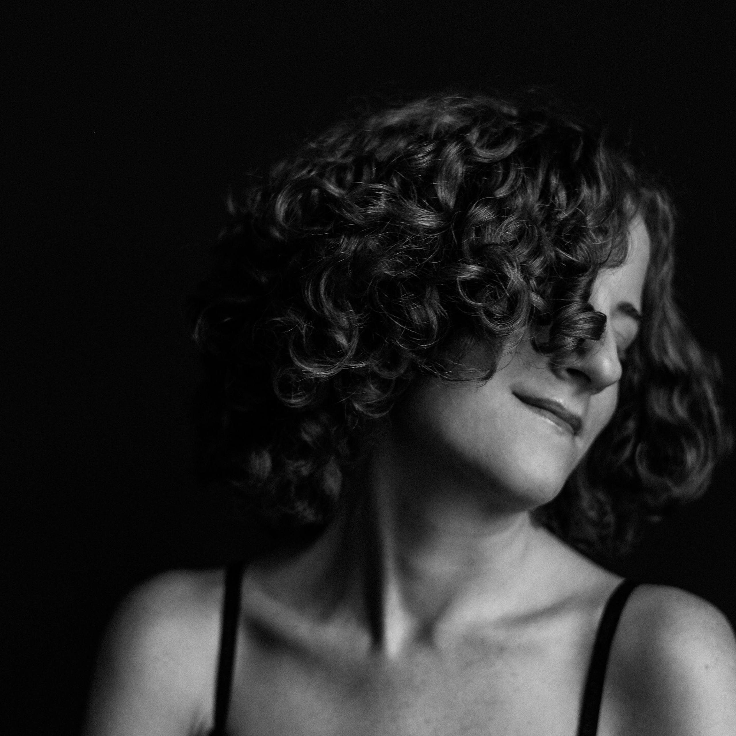 Отзывы о фотограф Красноярск Медведева Анна портрет человека. Портретный фотограф в Красноярске Аня Медведева