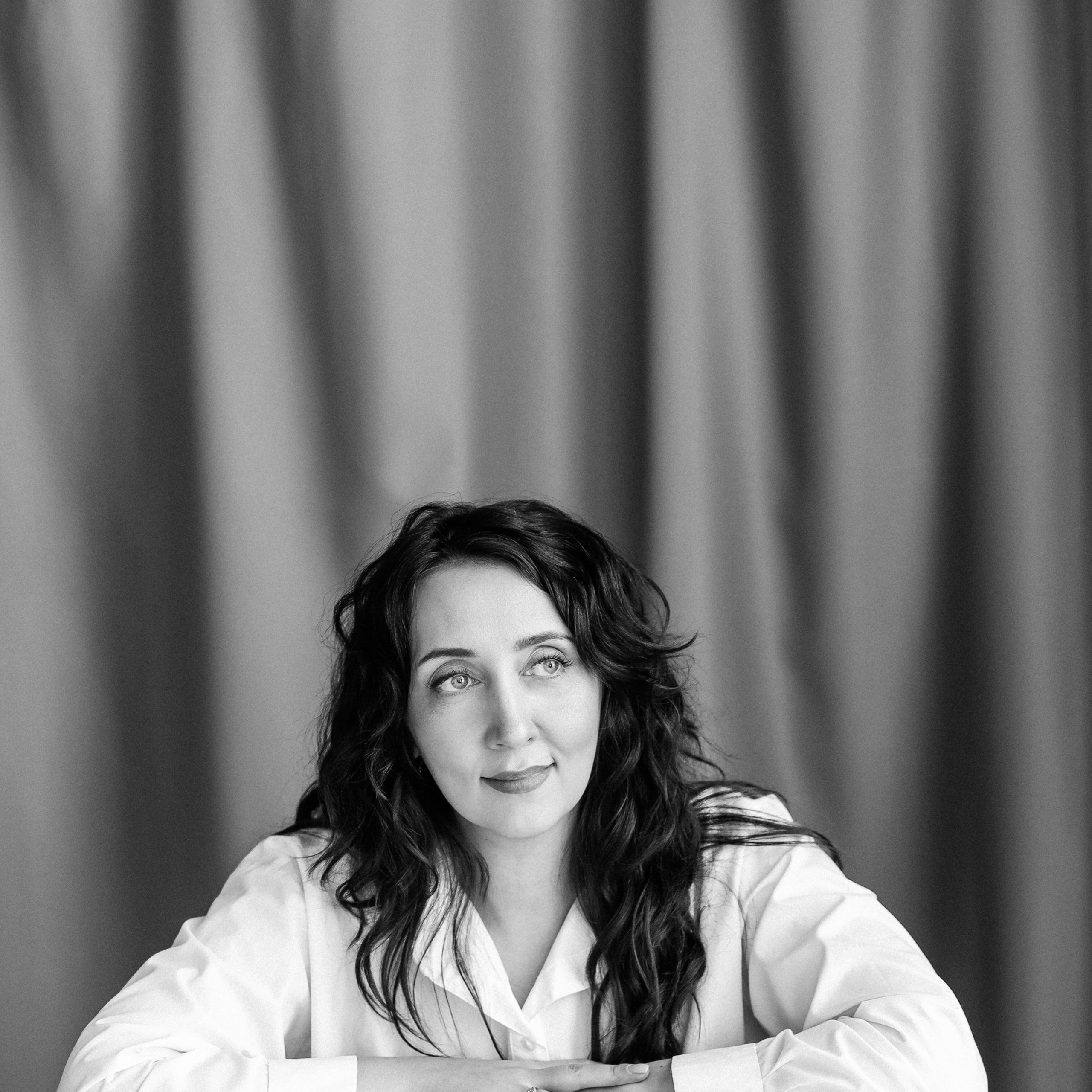 Отзывы о фотограф Красноярск Медведева Анна портрет человека. Портретный фотограф в Красноярске Аня Медведева