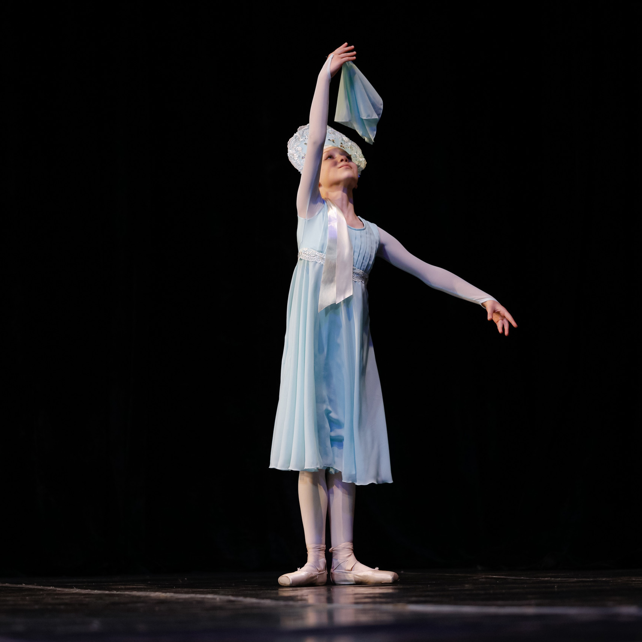 Recall. Photographer for business Mikhail Semenov. Aqua photo studio, photo school