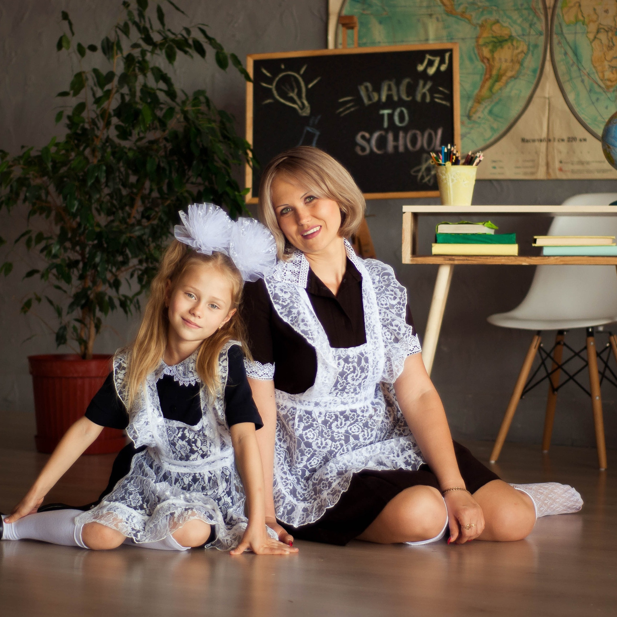 Оля и Ксюша