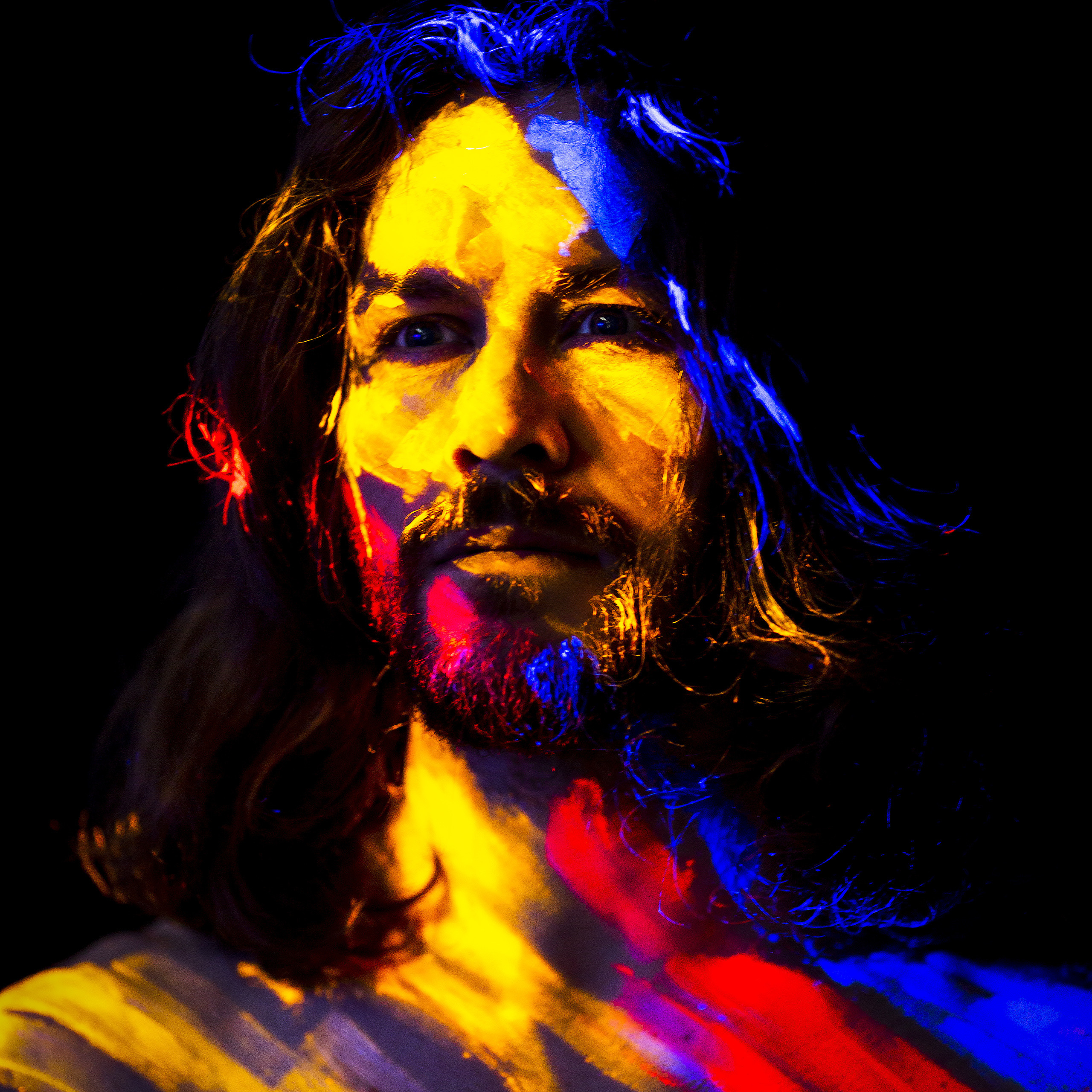 Съёмка в УФ свете. Фотограф в Уфе Николай Голованов