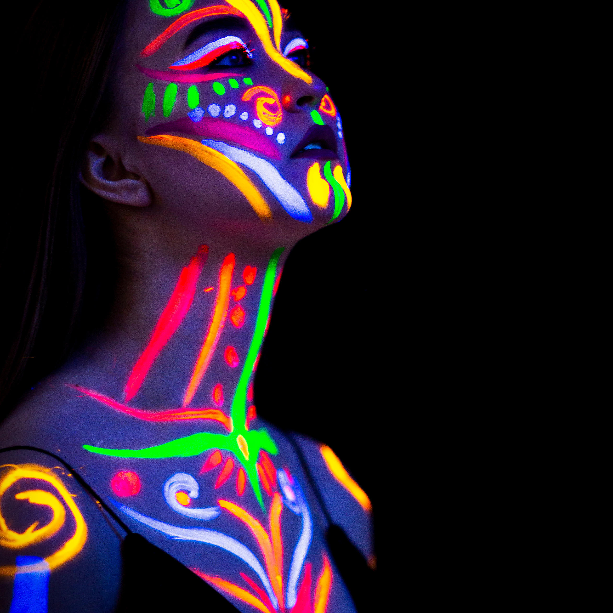 Съёмка в УФ свете. Фотограф в Уфе Николай Голованов