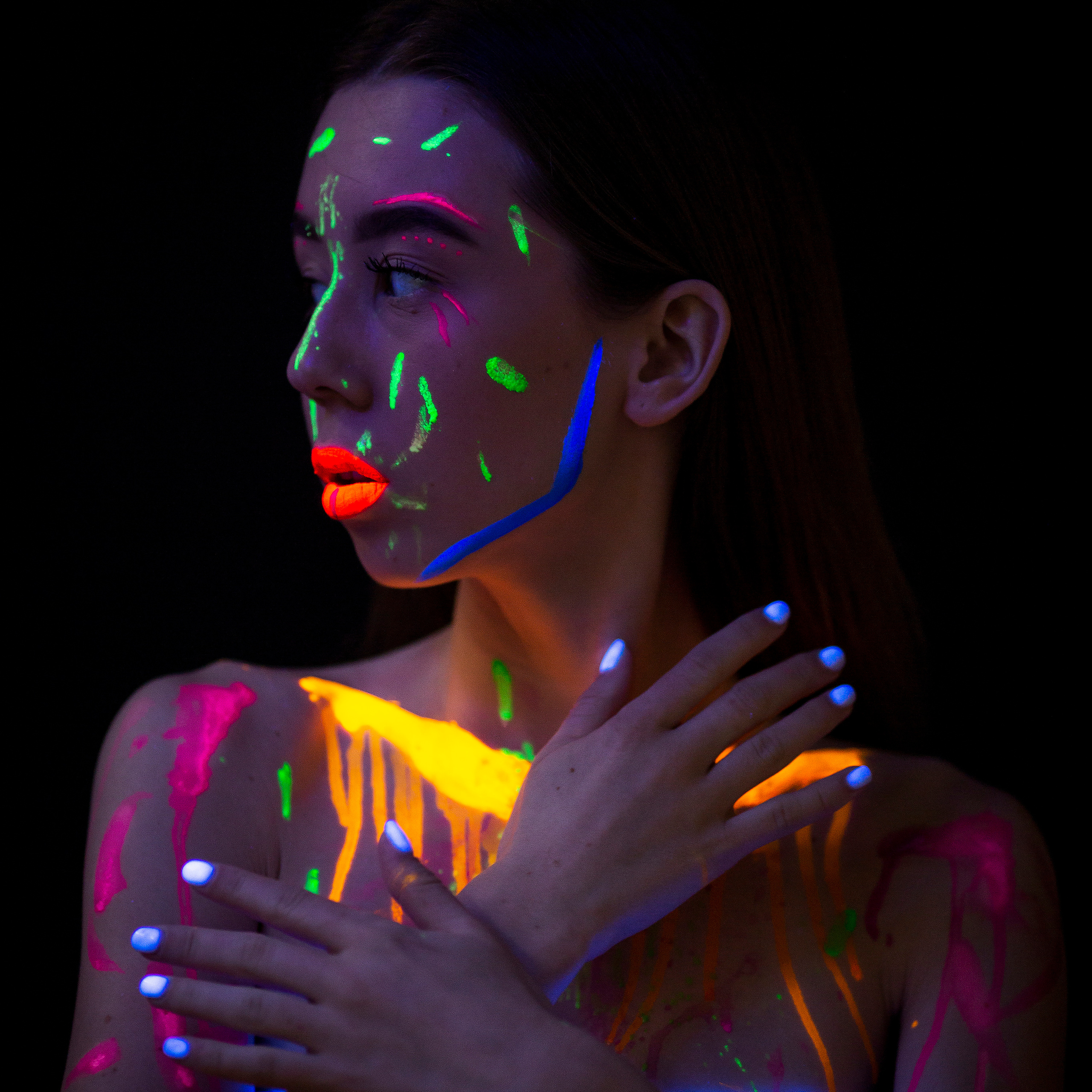 Съёмка в УФ свете. Фотограф в Уфе Николай Голованов