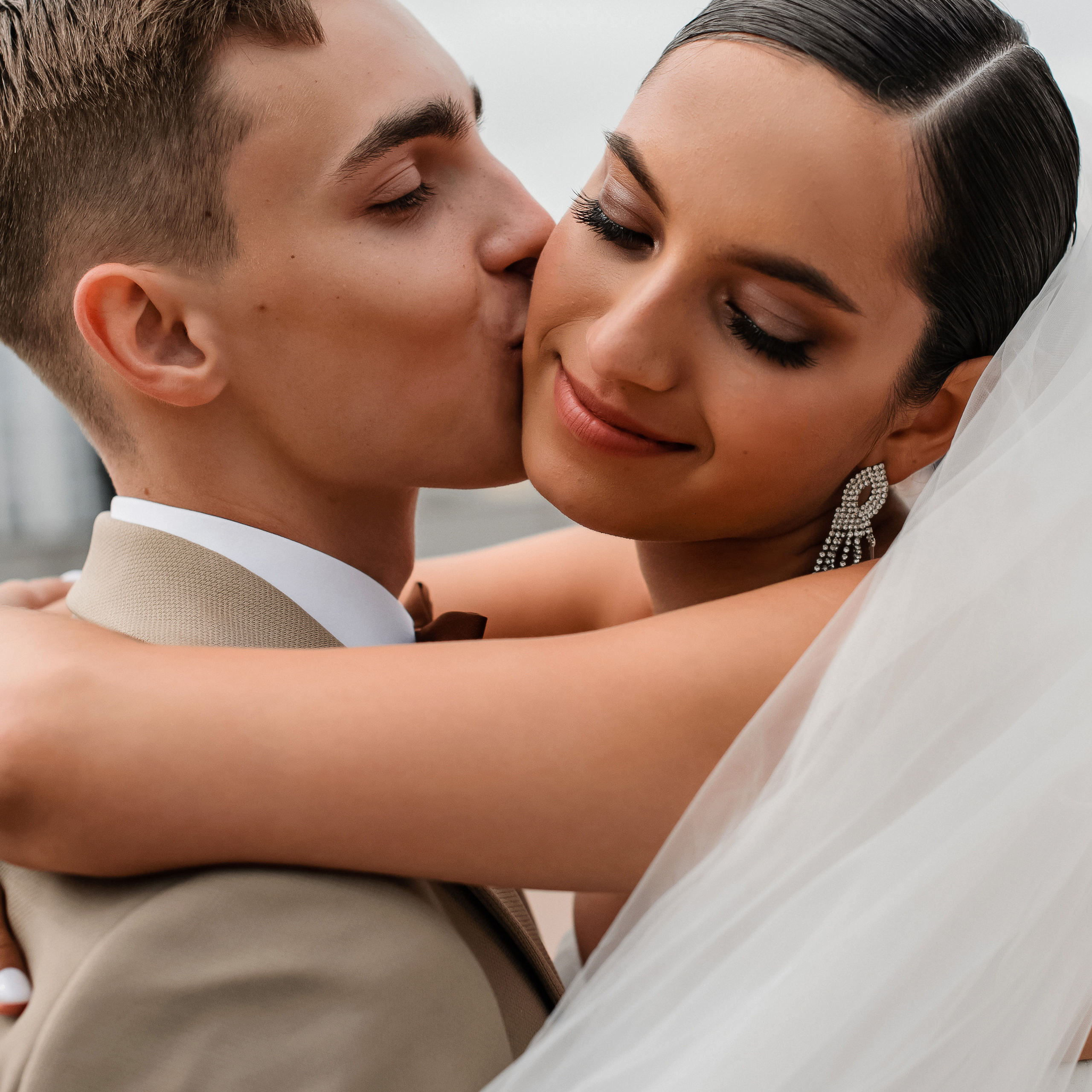 Роза Макс. Яркая свадьба с эпичным финалом