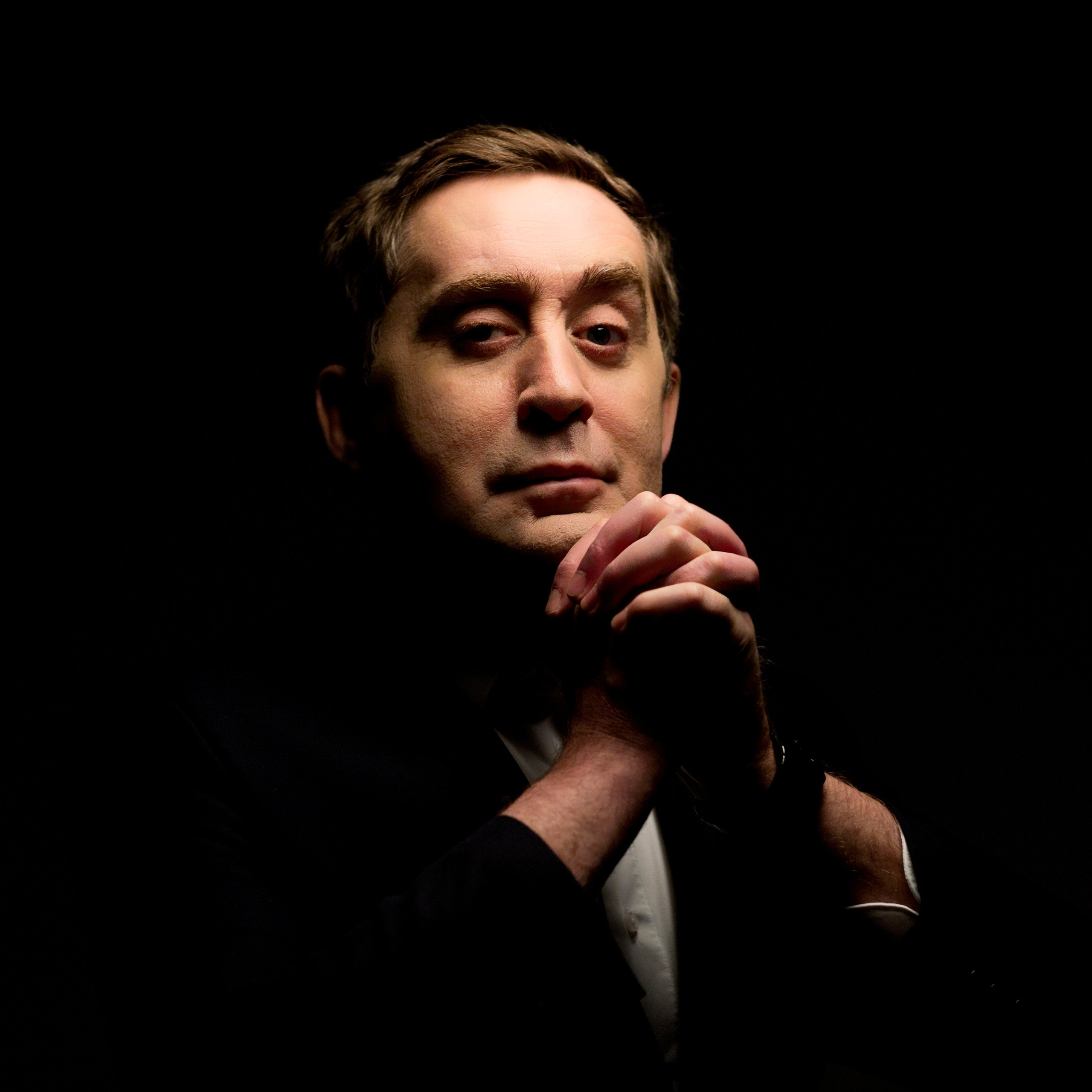 Ведущий Валерий Чигинцев