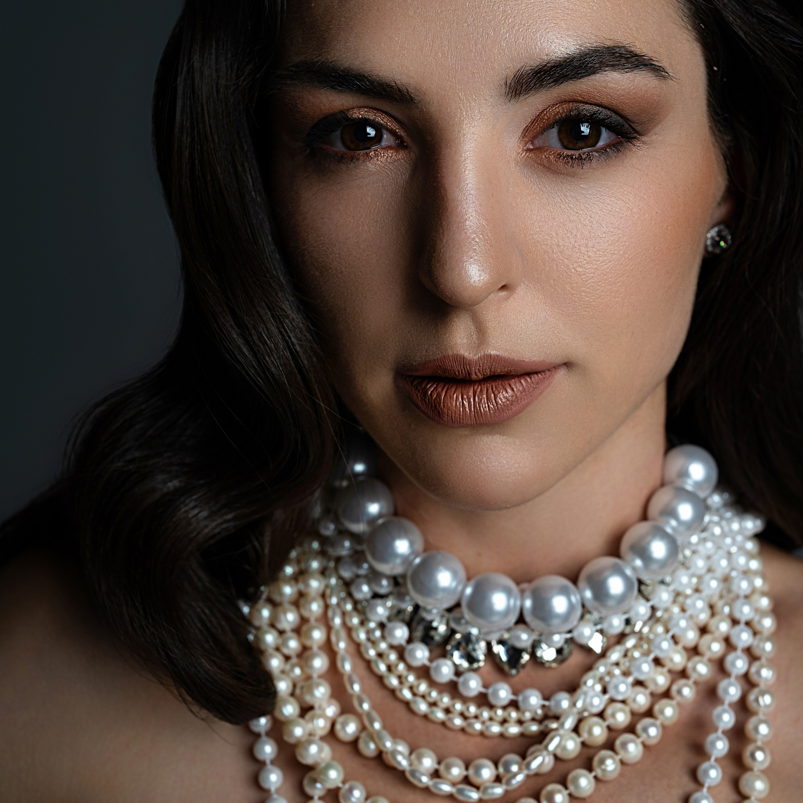 Про женщину