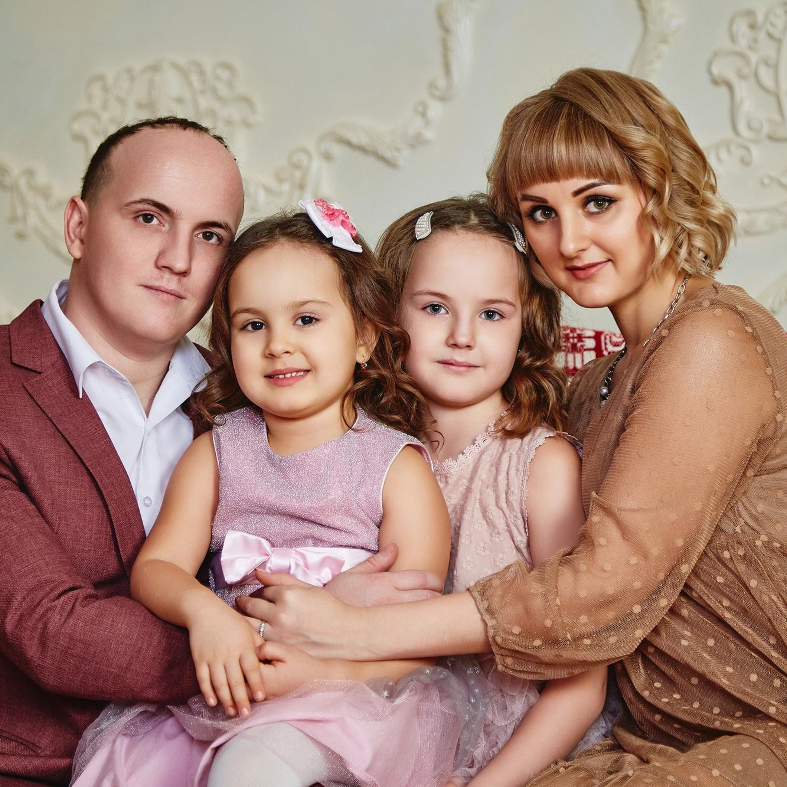 Тимофей Тамара и&nbsp;девочки
