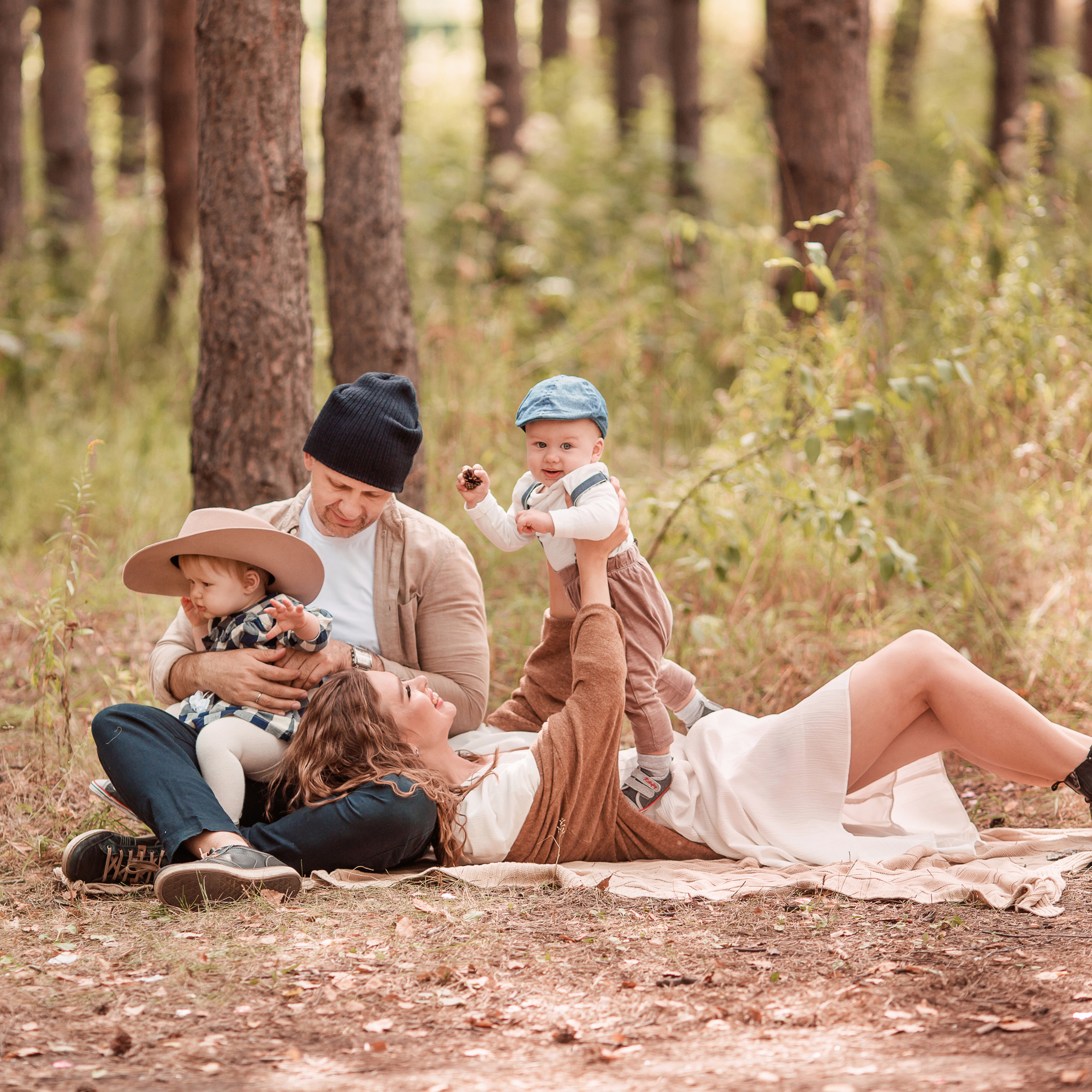 Ксюша, Дима, Арсюша и&nbsp;Машенька