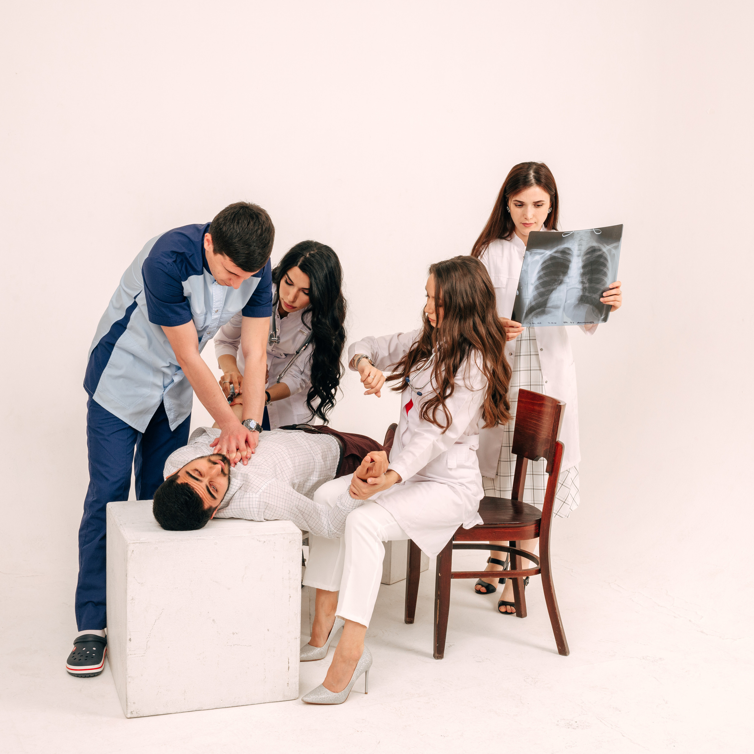 АГМУ портреты и групповые фото