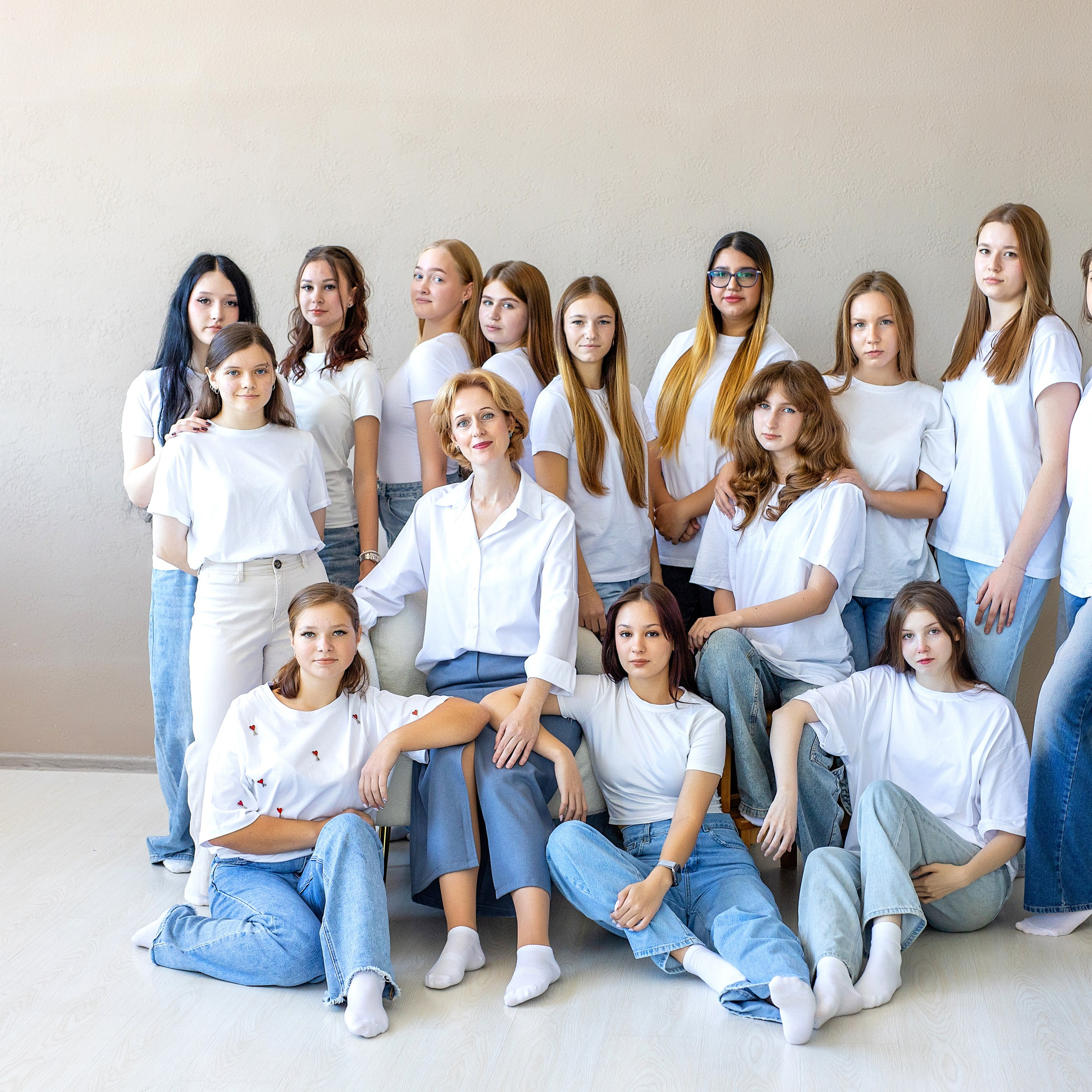 Отзывы. Стильный выпускной альбом Владивосток фотограф Вероника Мигачева