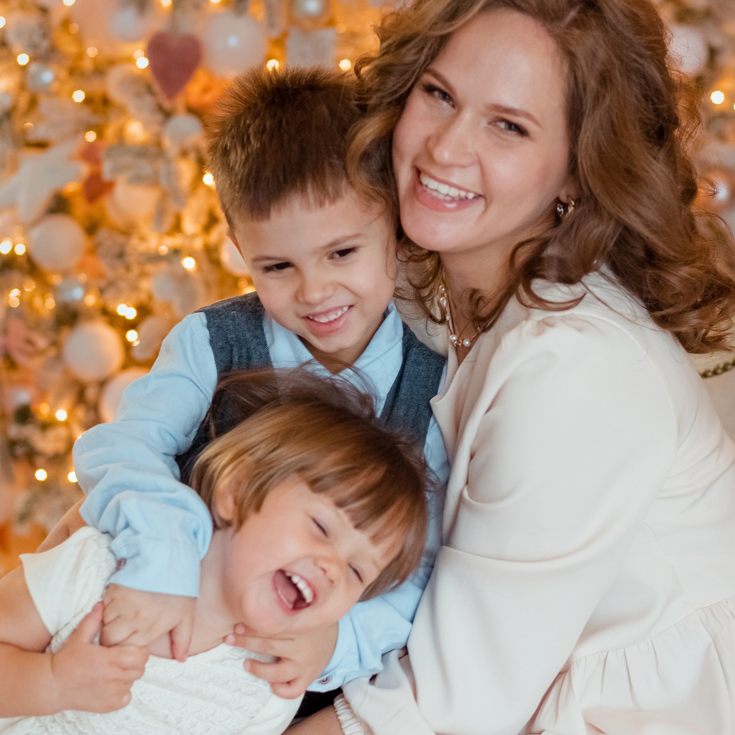 Даша и семья