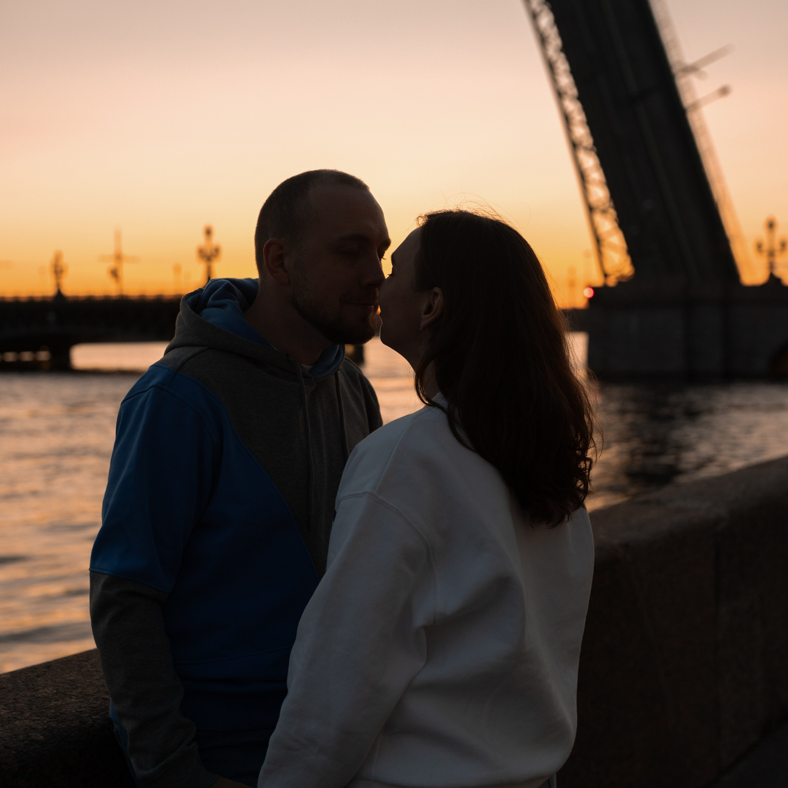 Разводные мосты. Набережная СПб.