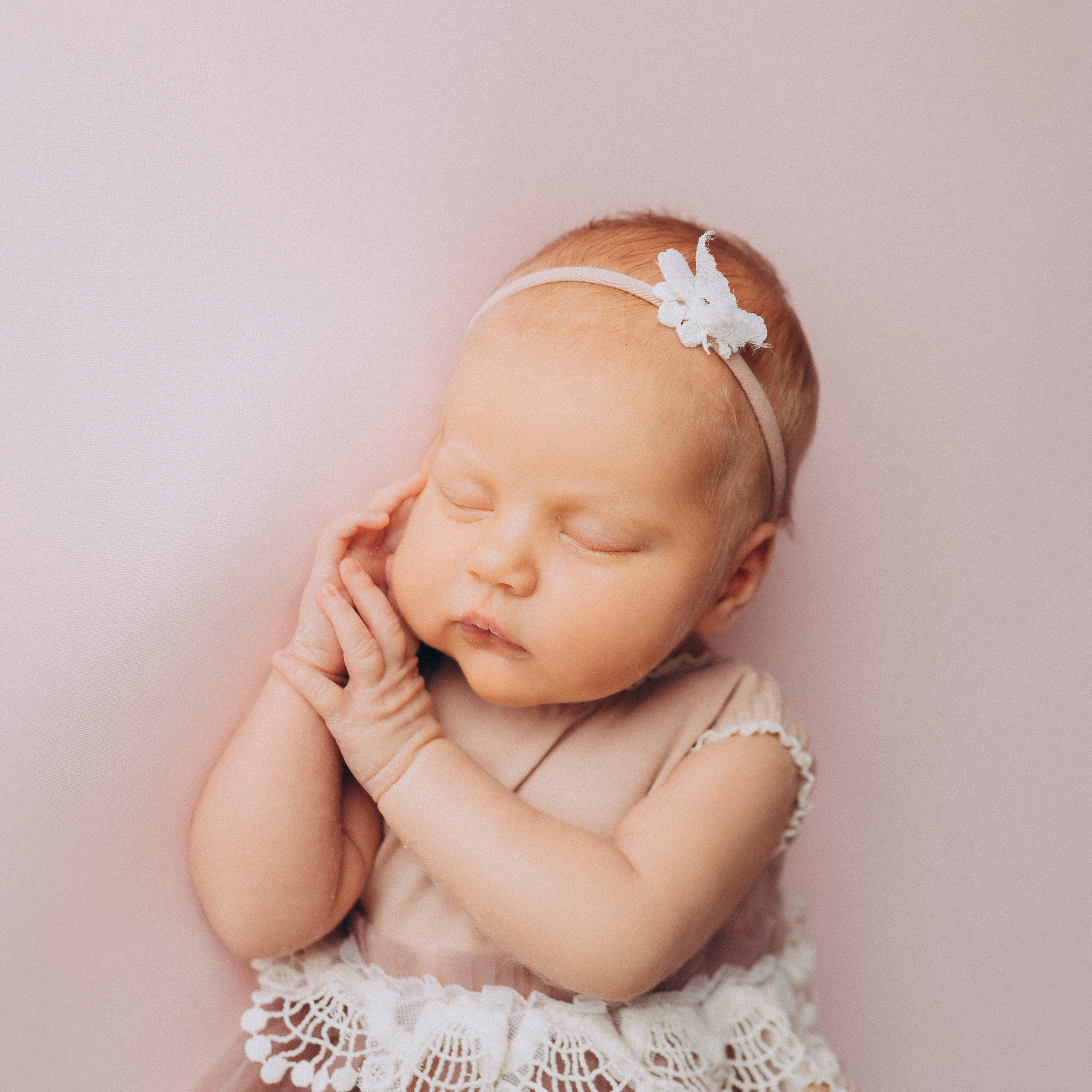 Отзывы. Фотограф новорожденных в Москве Щелково и МО Ангелина Энговатова