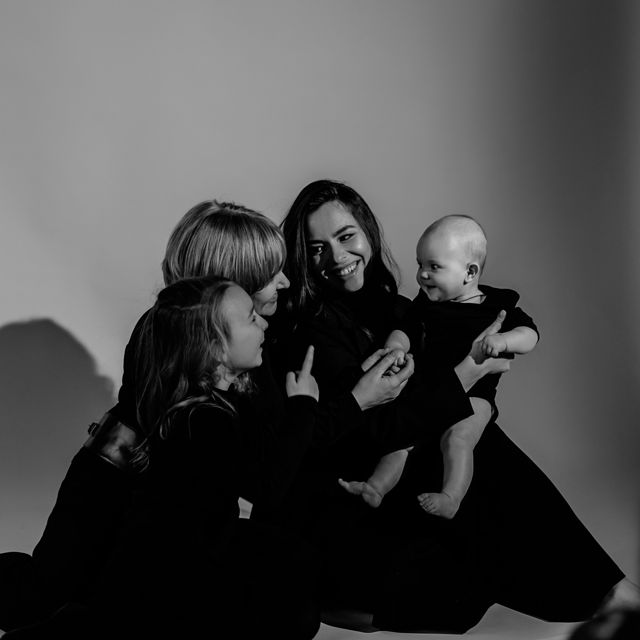 Света и ее девочки