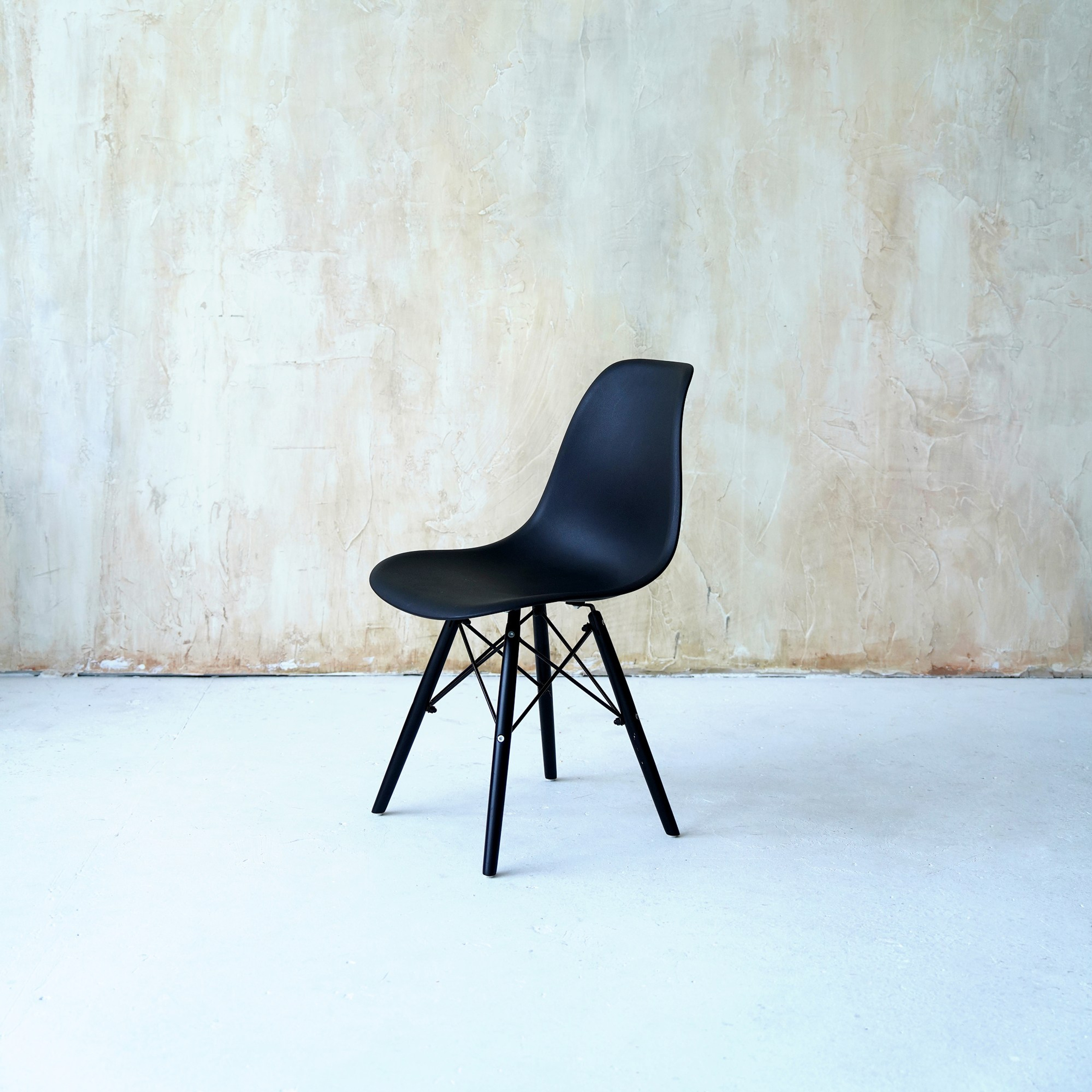 Стулья. Фотостудия Гранд в Санкт-Петербурге