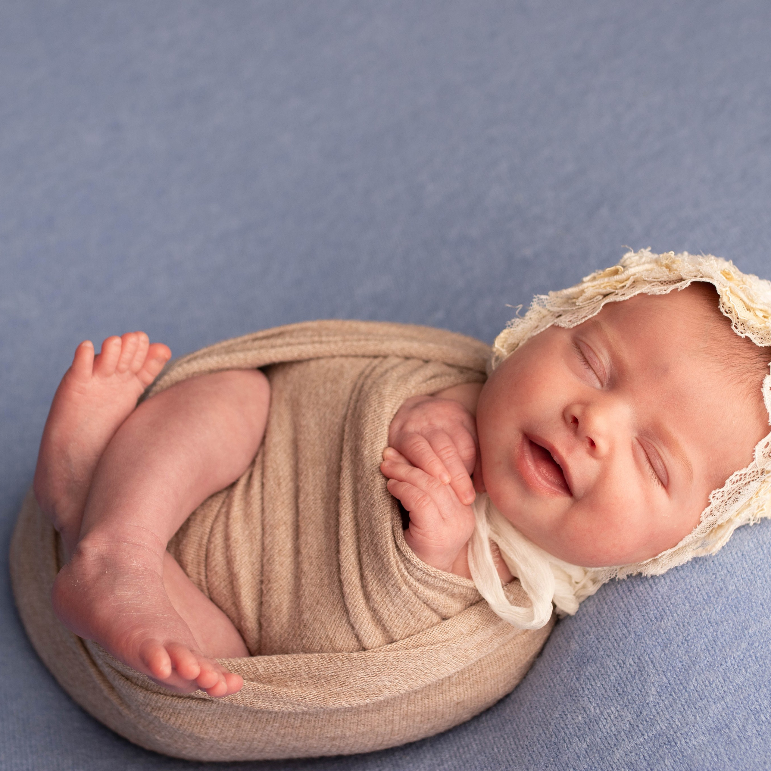 Отзывы о фотосессии newborn. Фотограф новорождённых в Санкт-Петербурге Лилия Яковлева