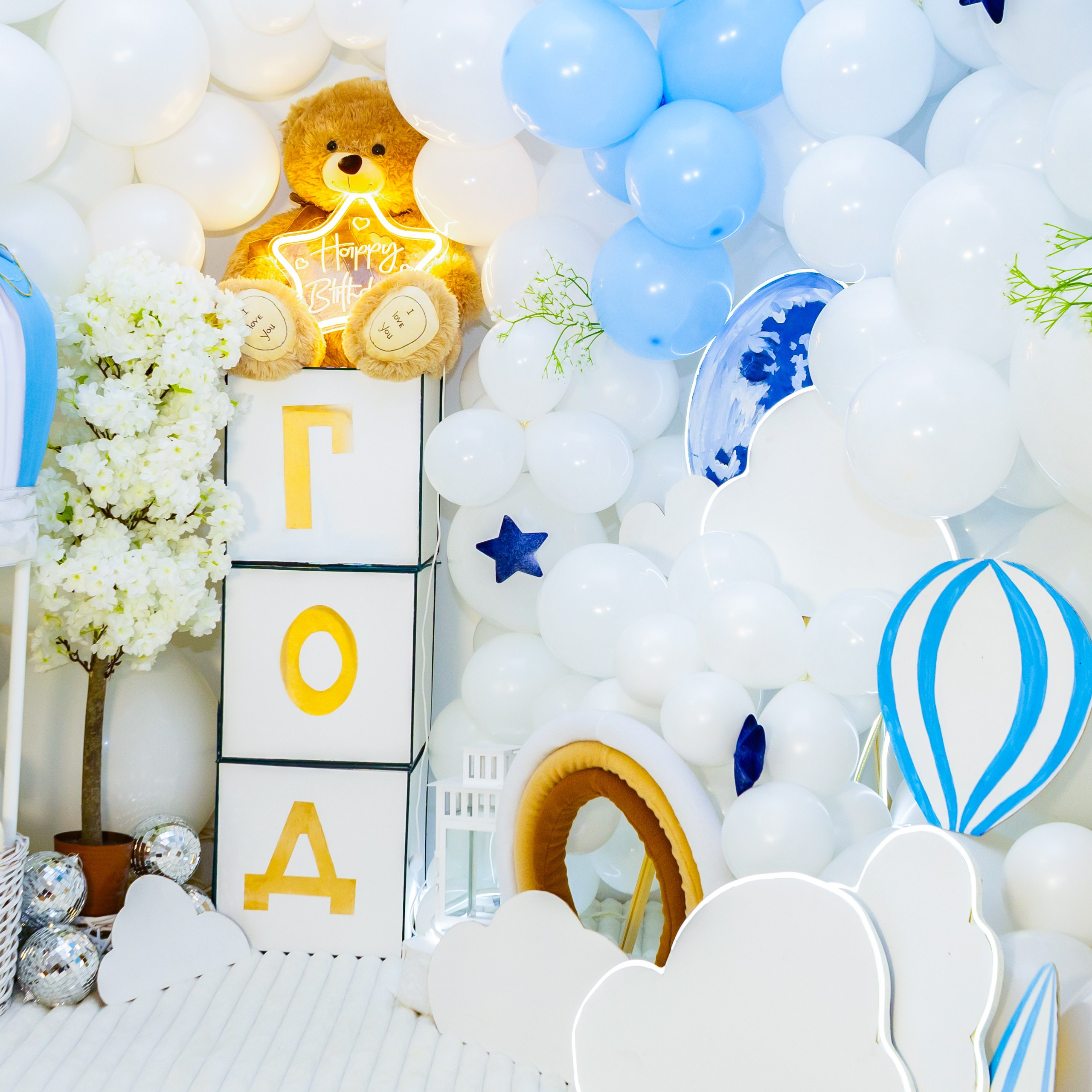 Фотозона Облако. Детская фотостудия «Чудо малыш»