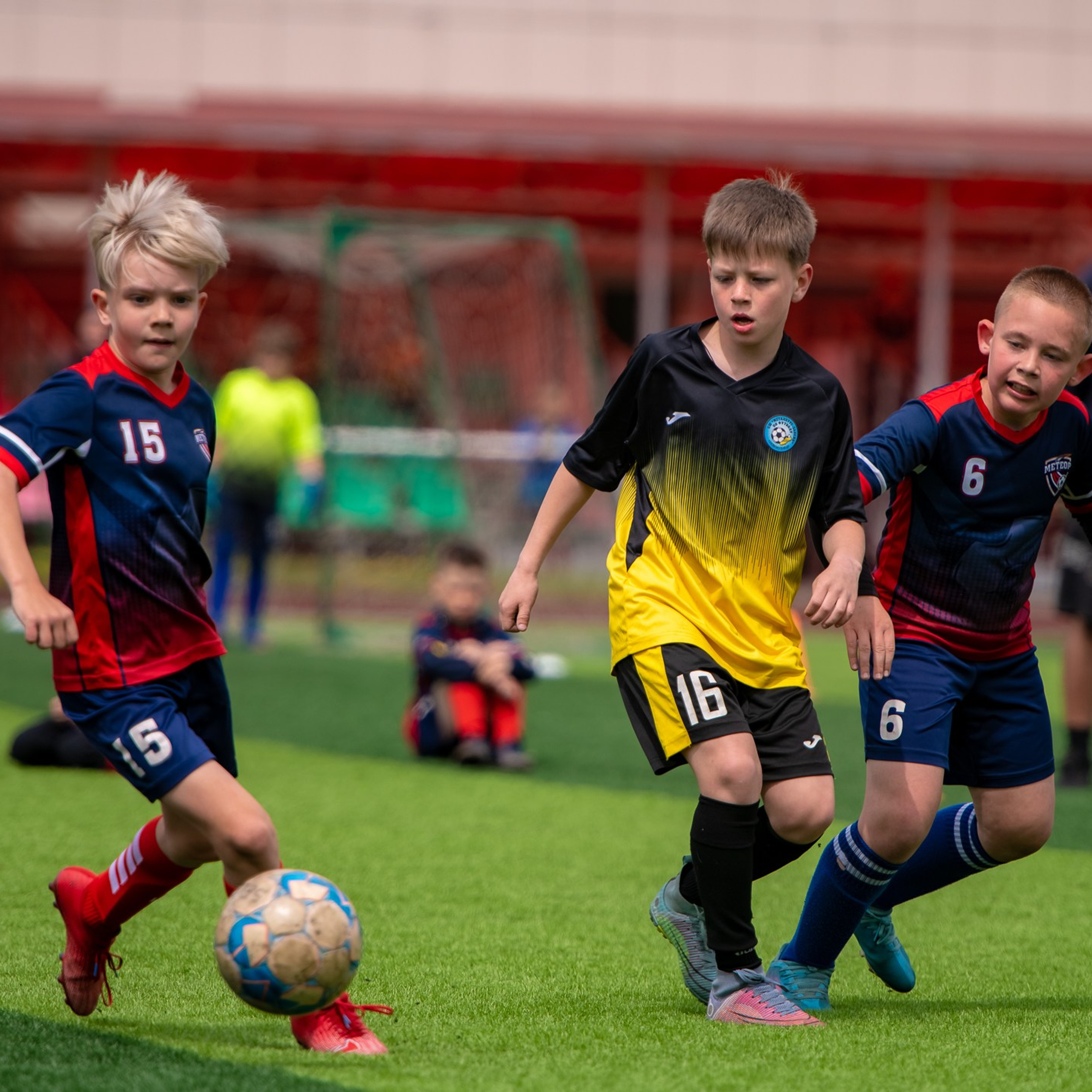 Металлург-Метеор