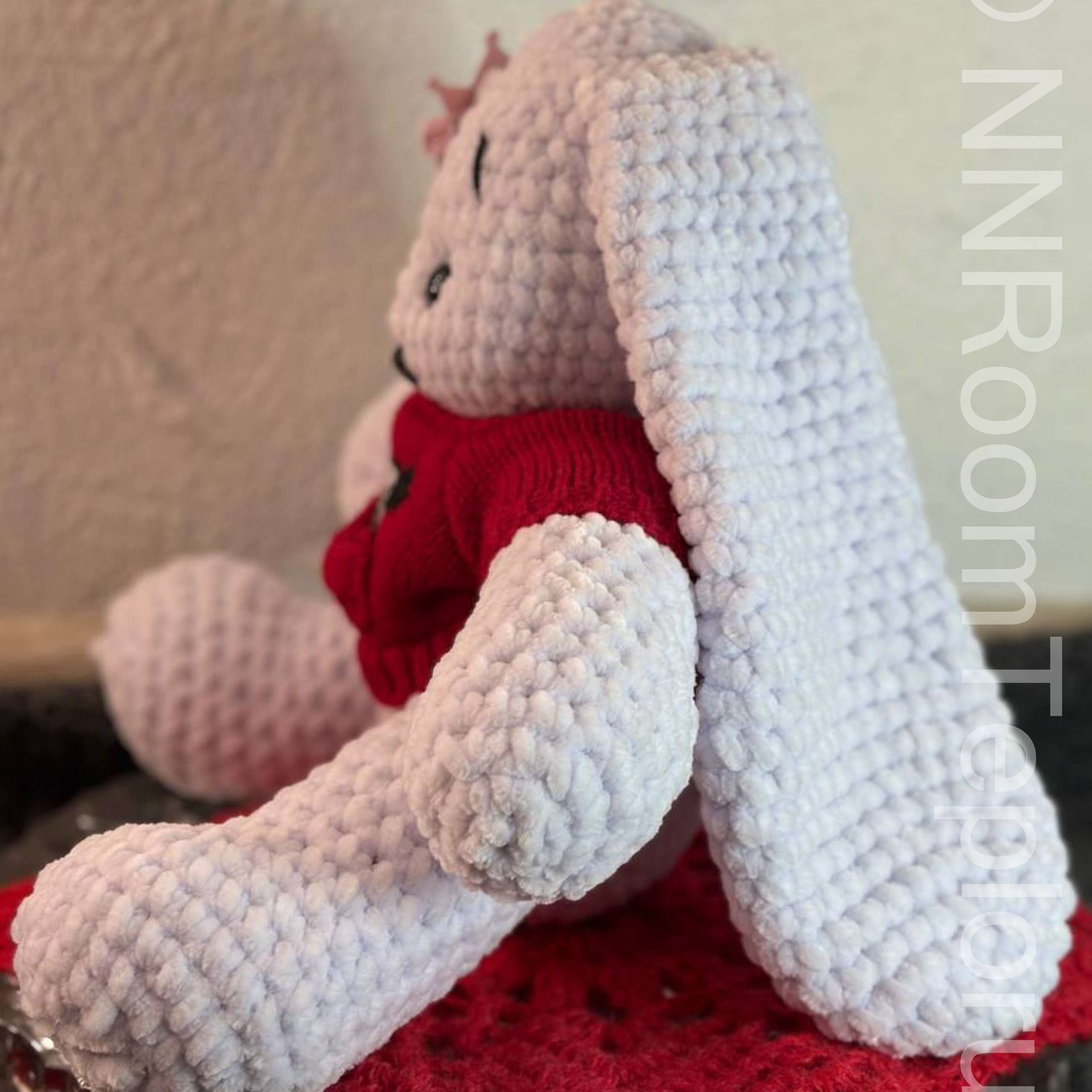 Зайка вязанный крючком. NNRoomТеплорук