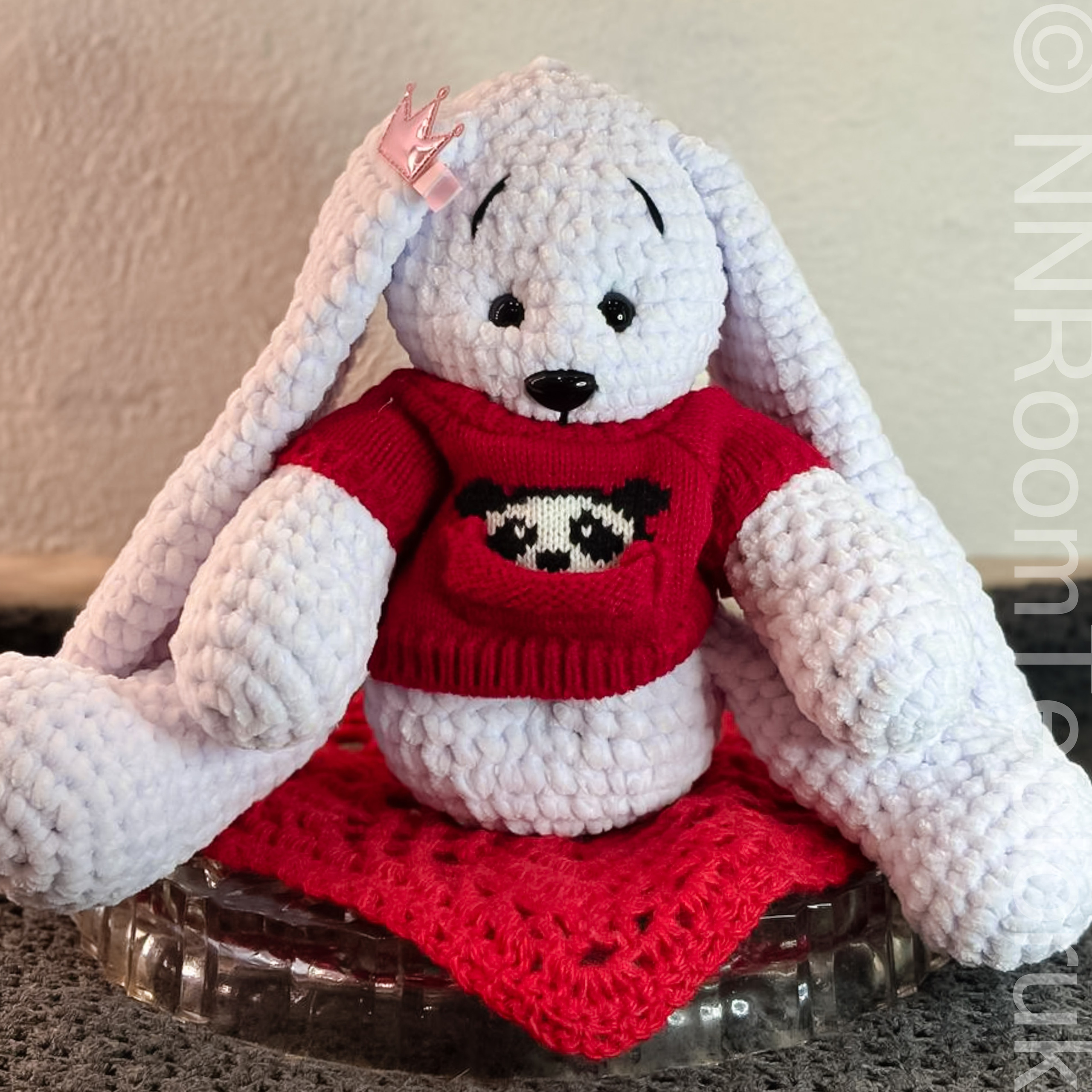 Зайка вязанный крючком. NNRoomТеплорук