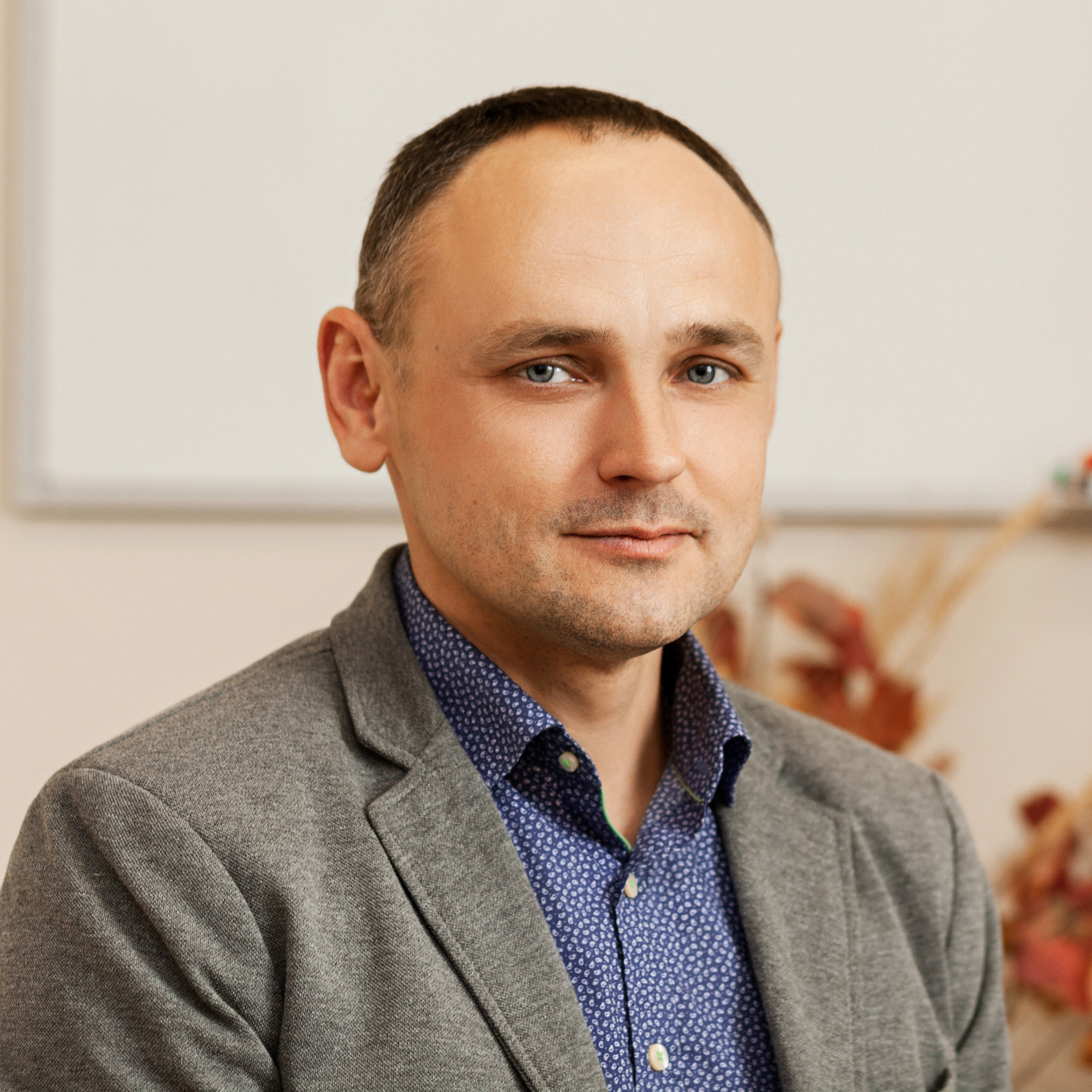 Олег | фотопрогулка по Симферополю