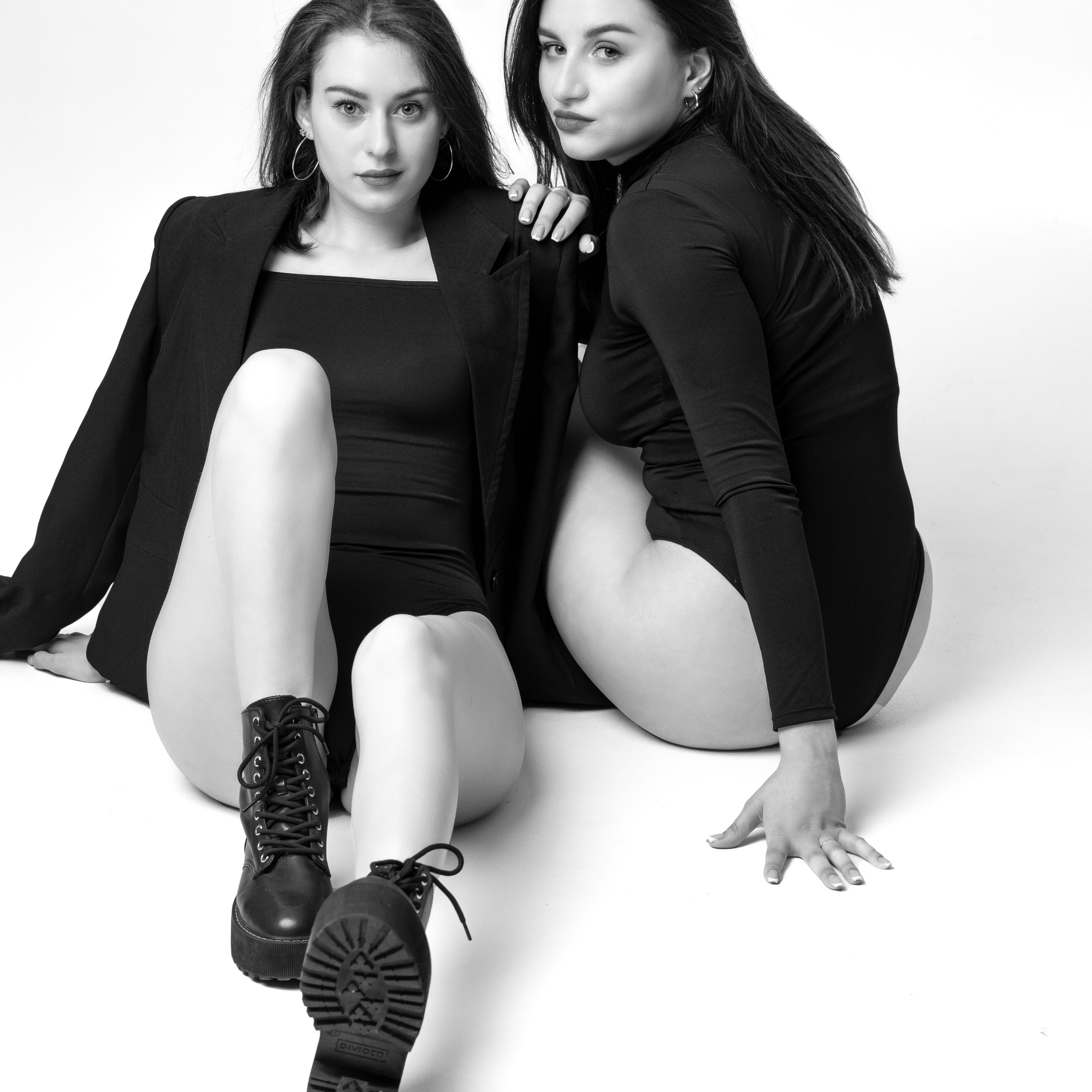 Мария и Анастасия