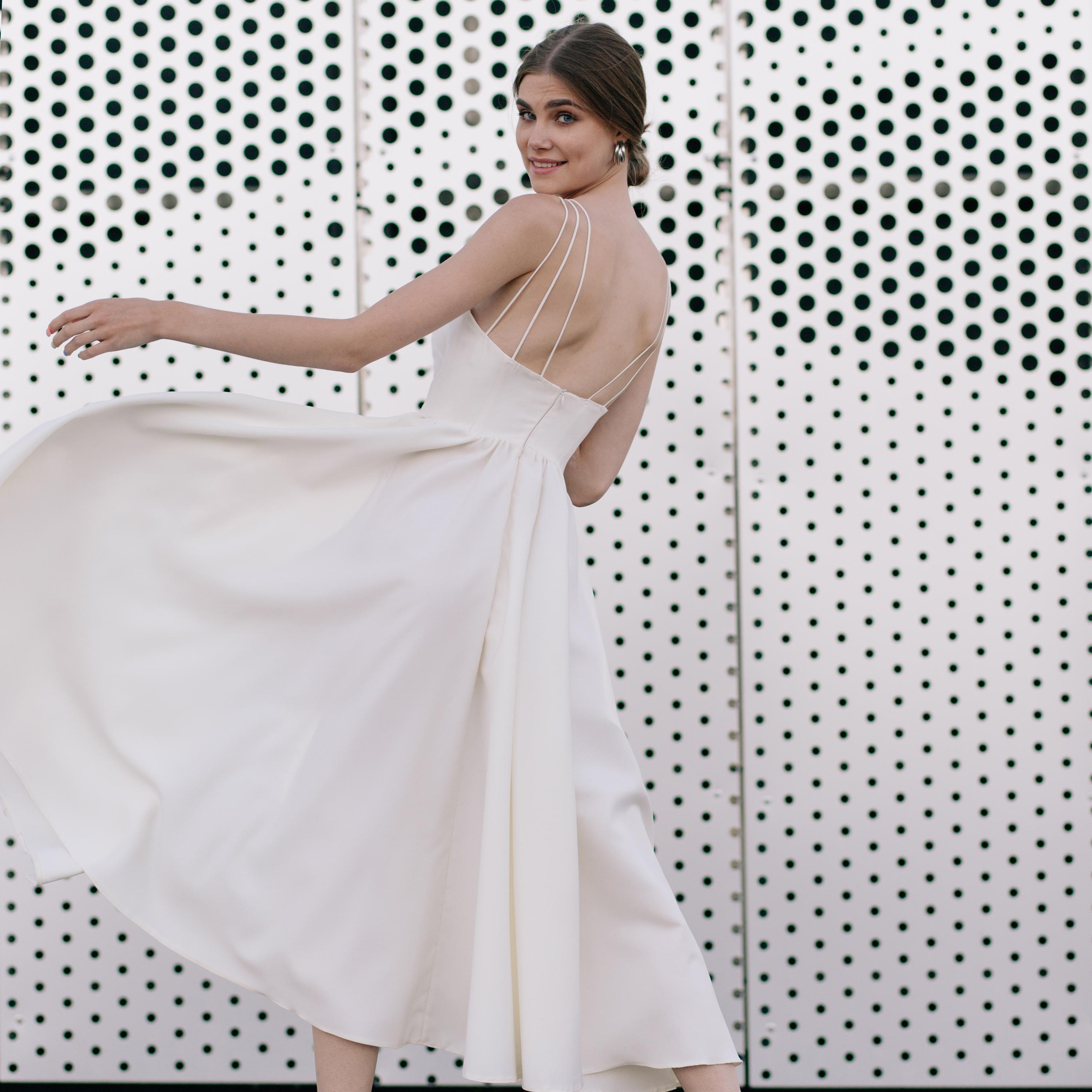 Люси миди атлас