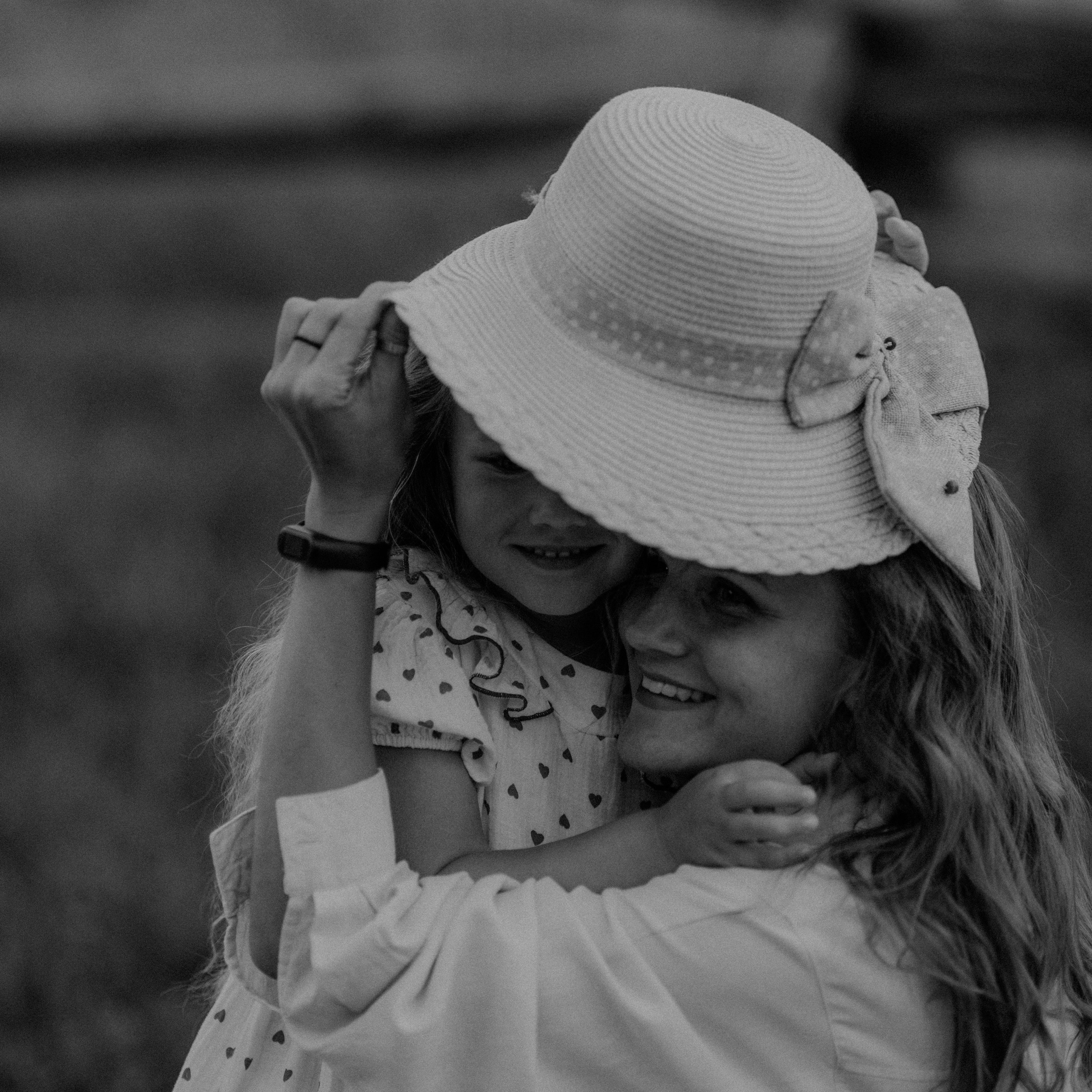 Катя и Аделина