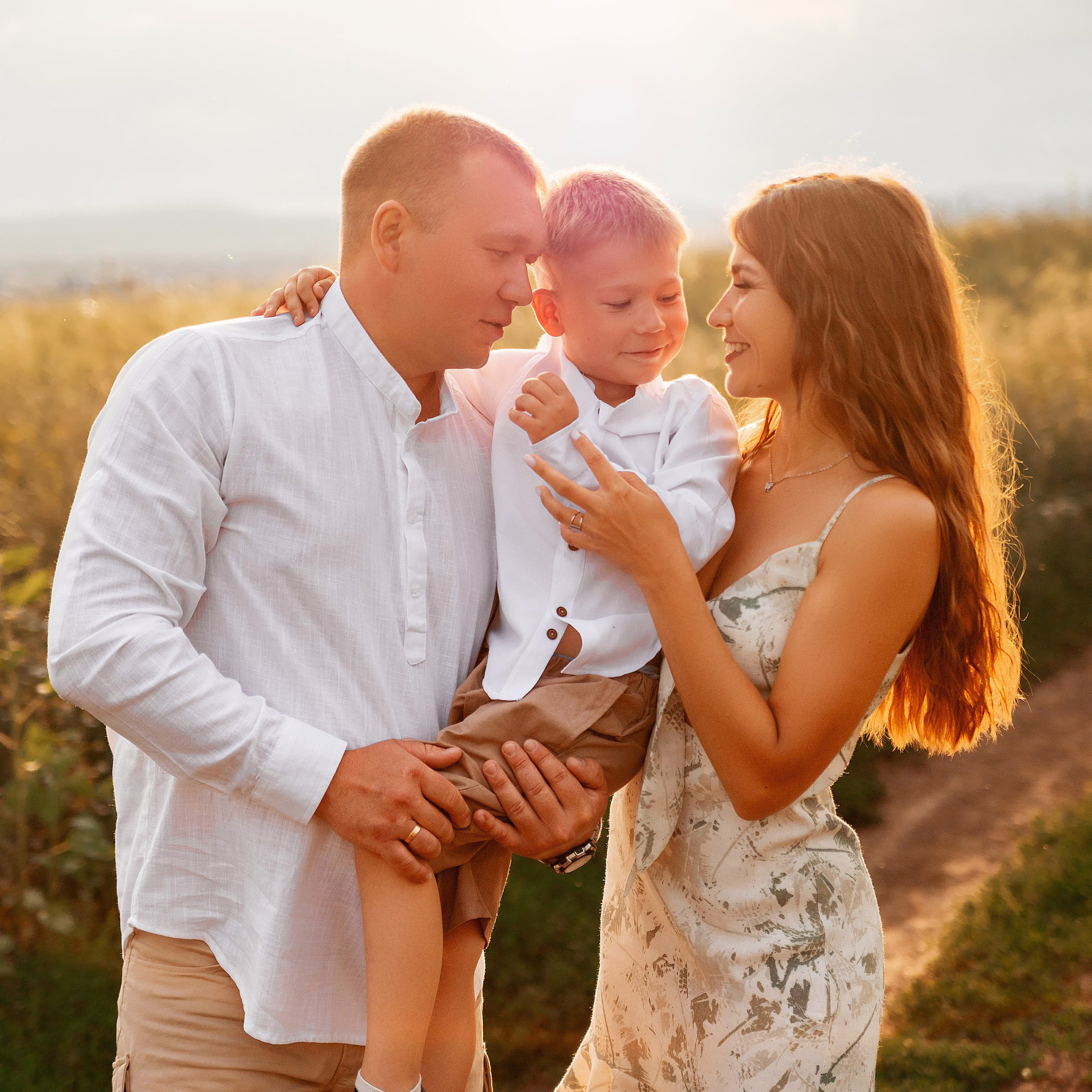 Эльвина.Фотосессия перед дождем.