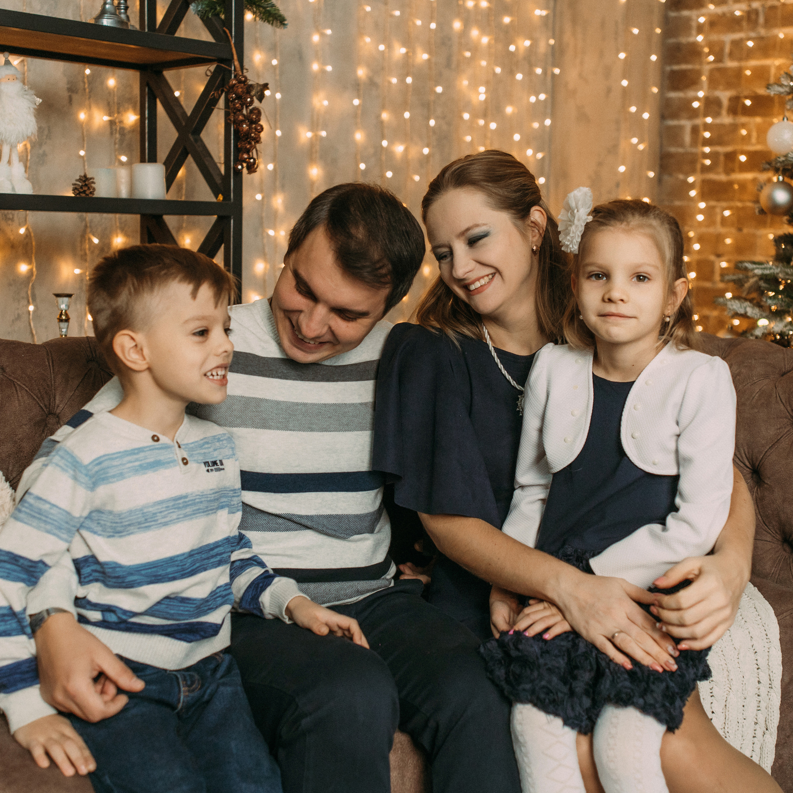 Отзывы о фотографе Алеся Бутакова. Семейный фотограф и детский фотограф в Волгограде Алеся Бутакова — дет