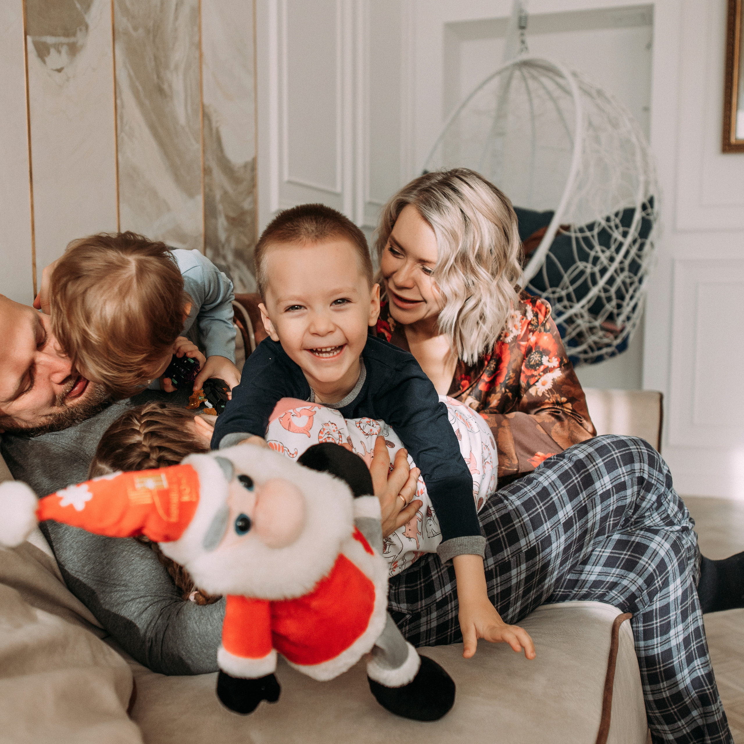 Отзывы о фотографе Алеся Бутакова. Семейный фотограф и детский фотограф в Волгограде Алеся Бутакова — дет