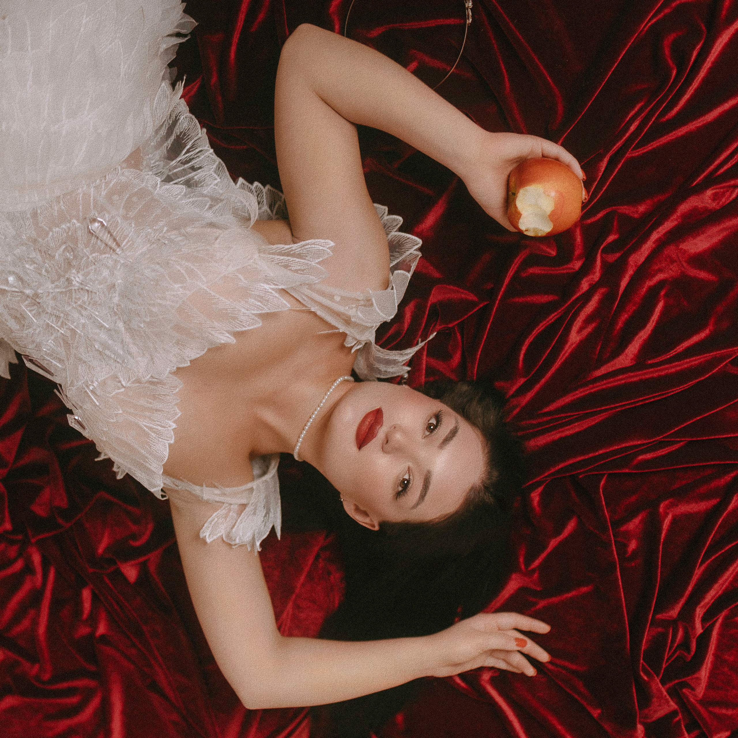 Белоснежка