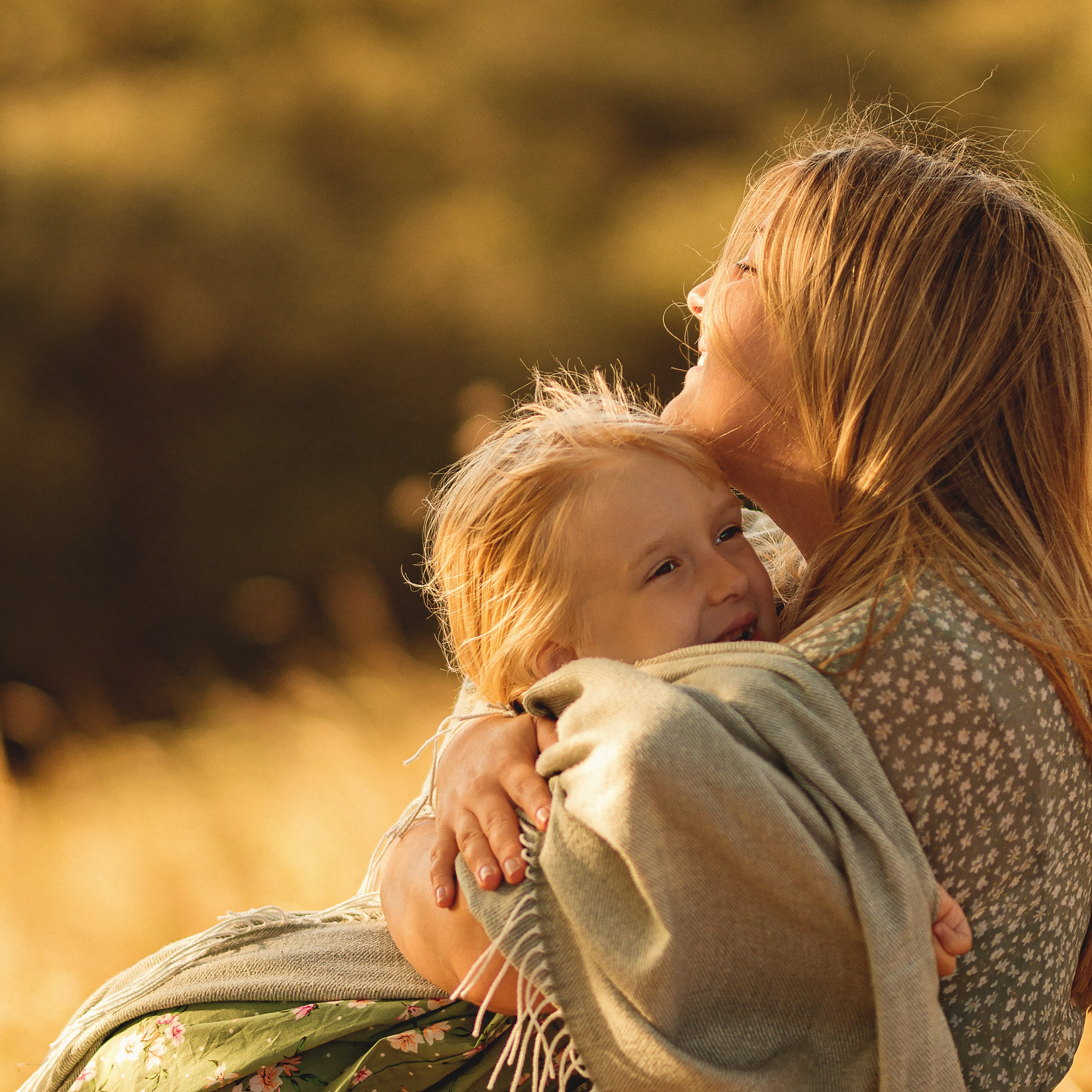 Анна и София